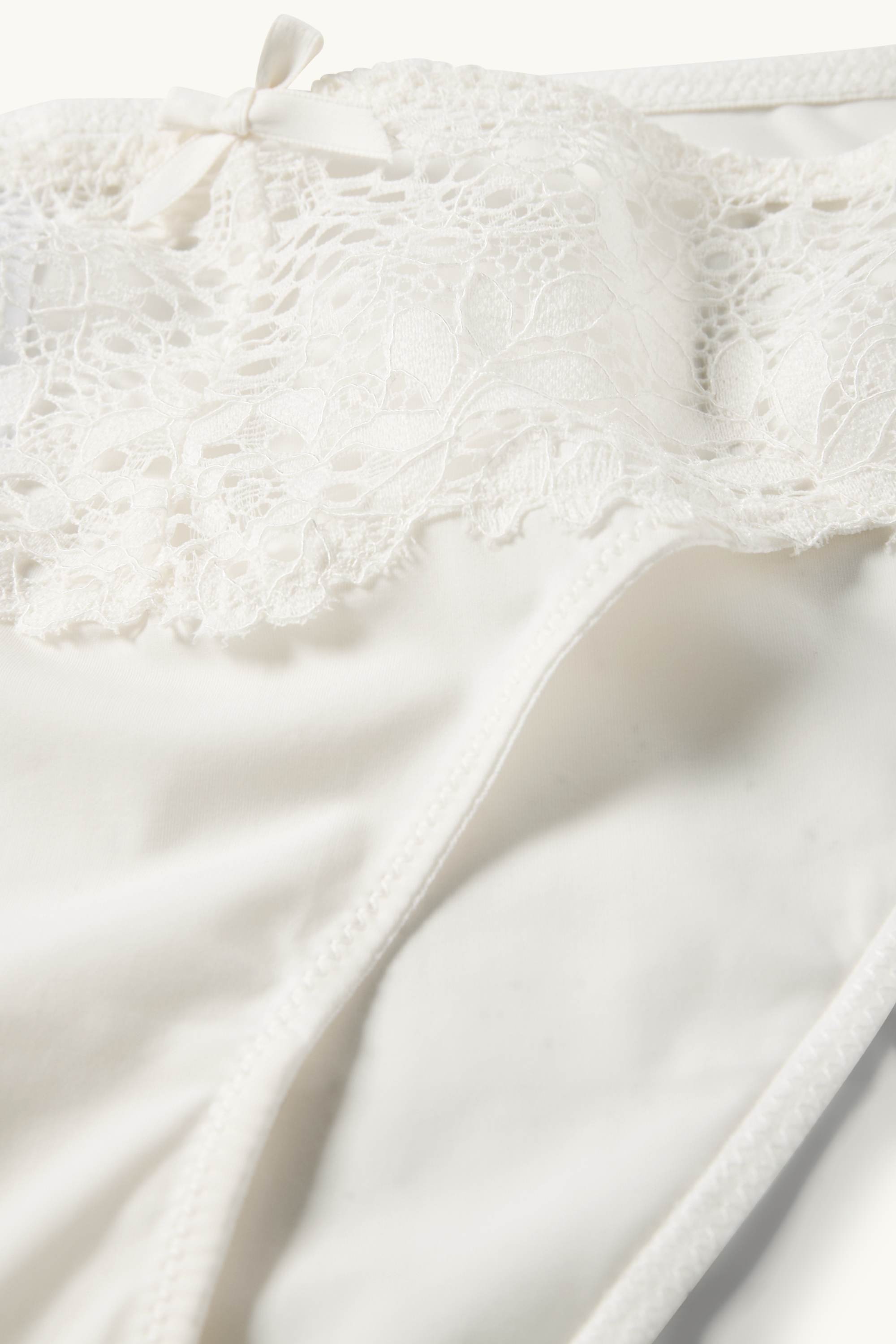 Knickers white