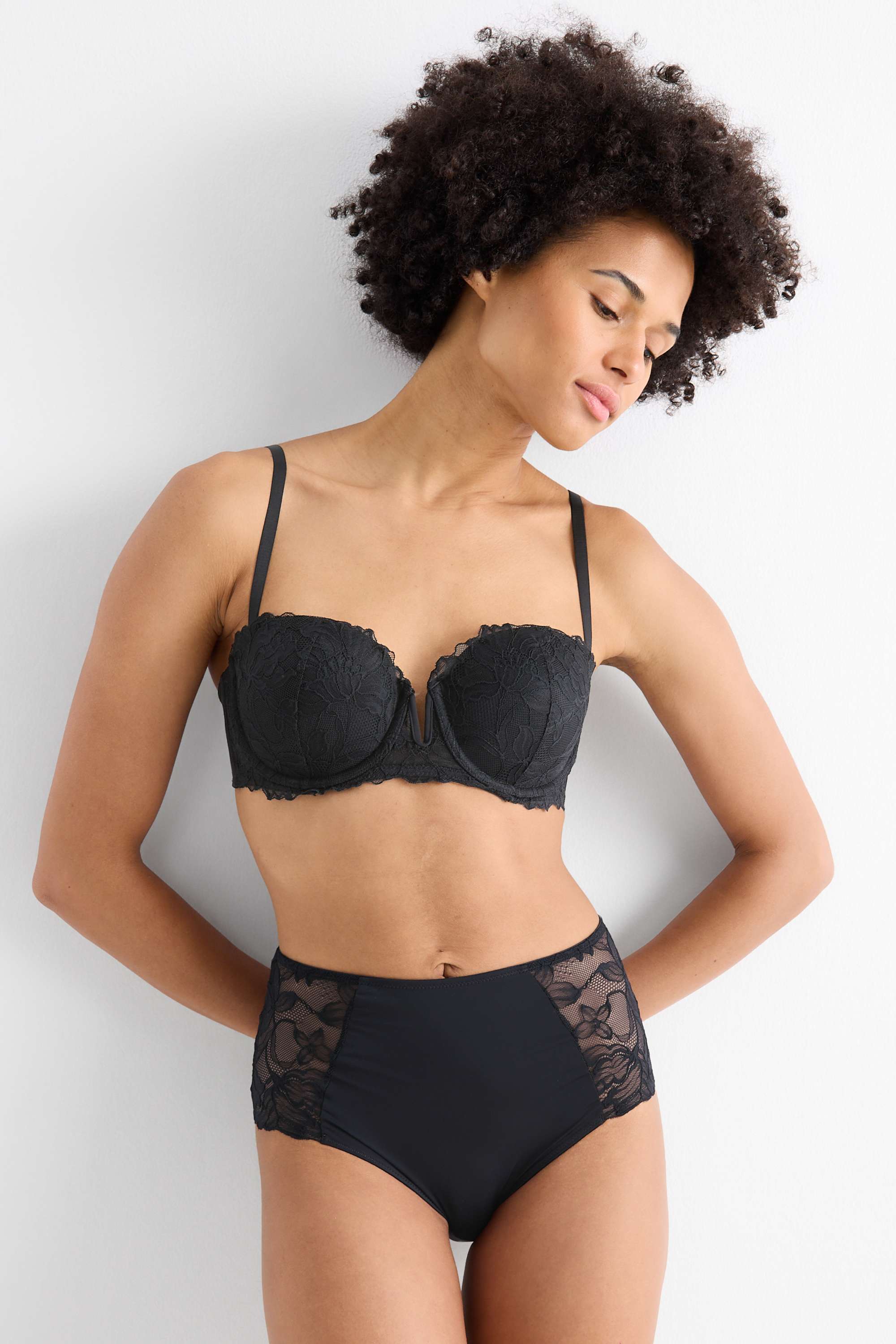 Underwire bra - BALCONETTE - padded black