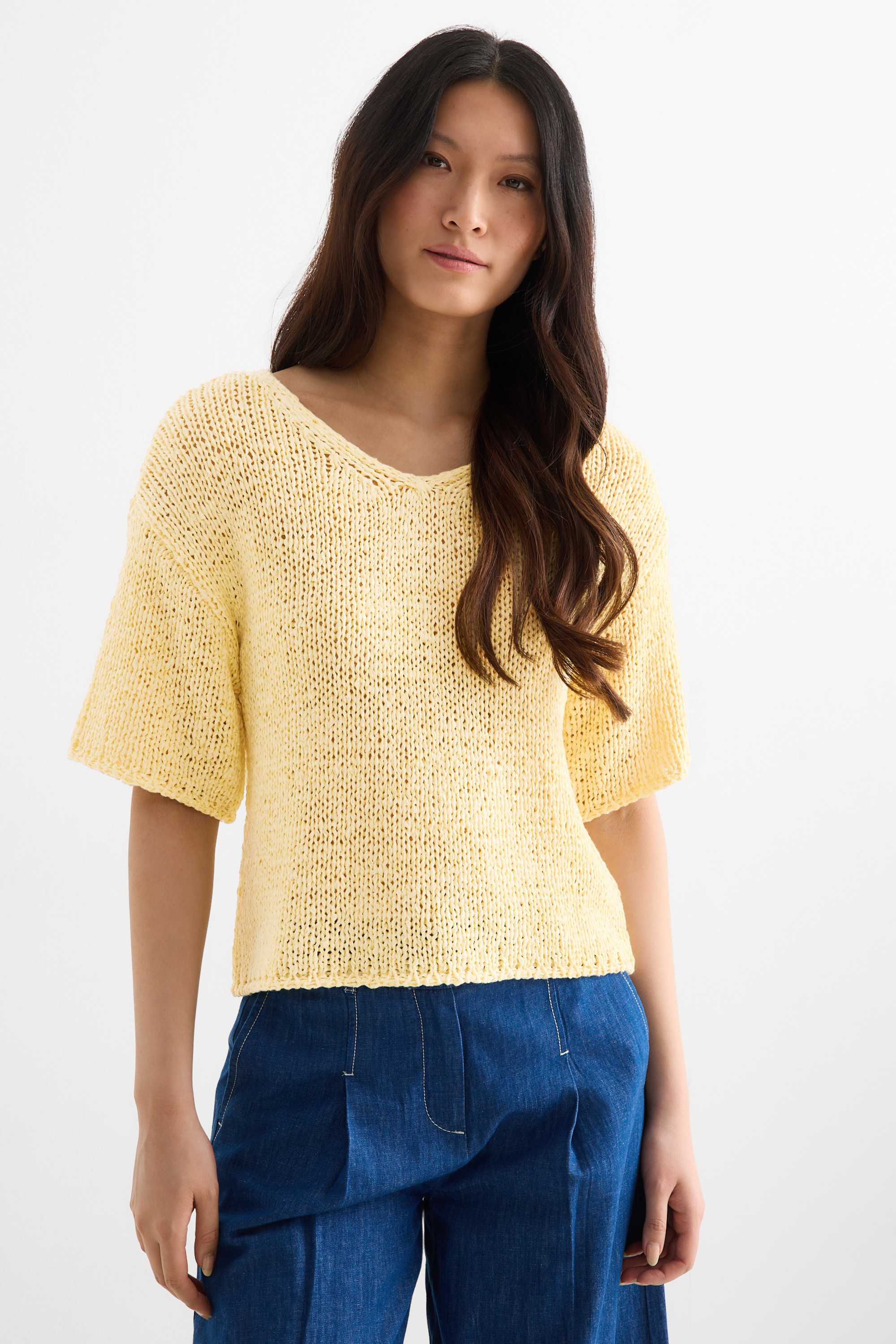 Knitted jumper - short sleeve yellow