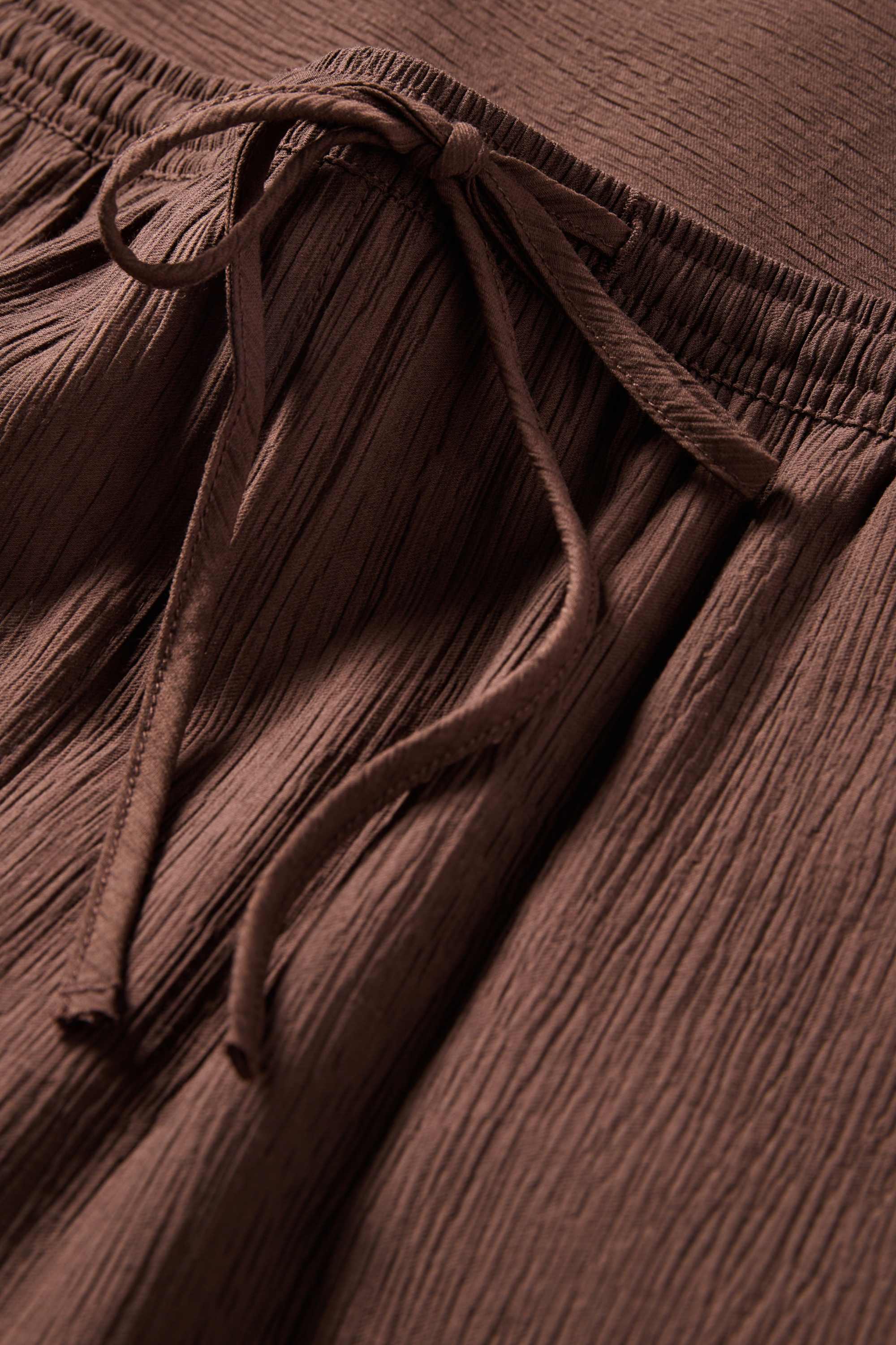 Cloth trousers - mid-rise waist - wide leg dark brown
