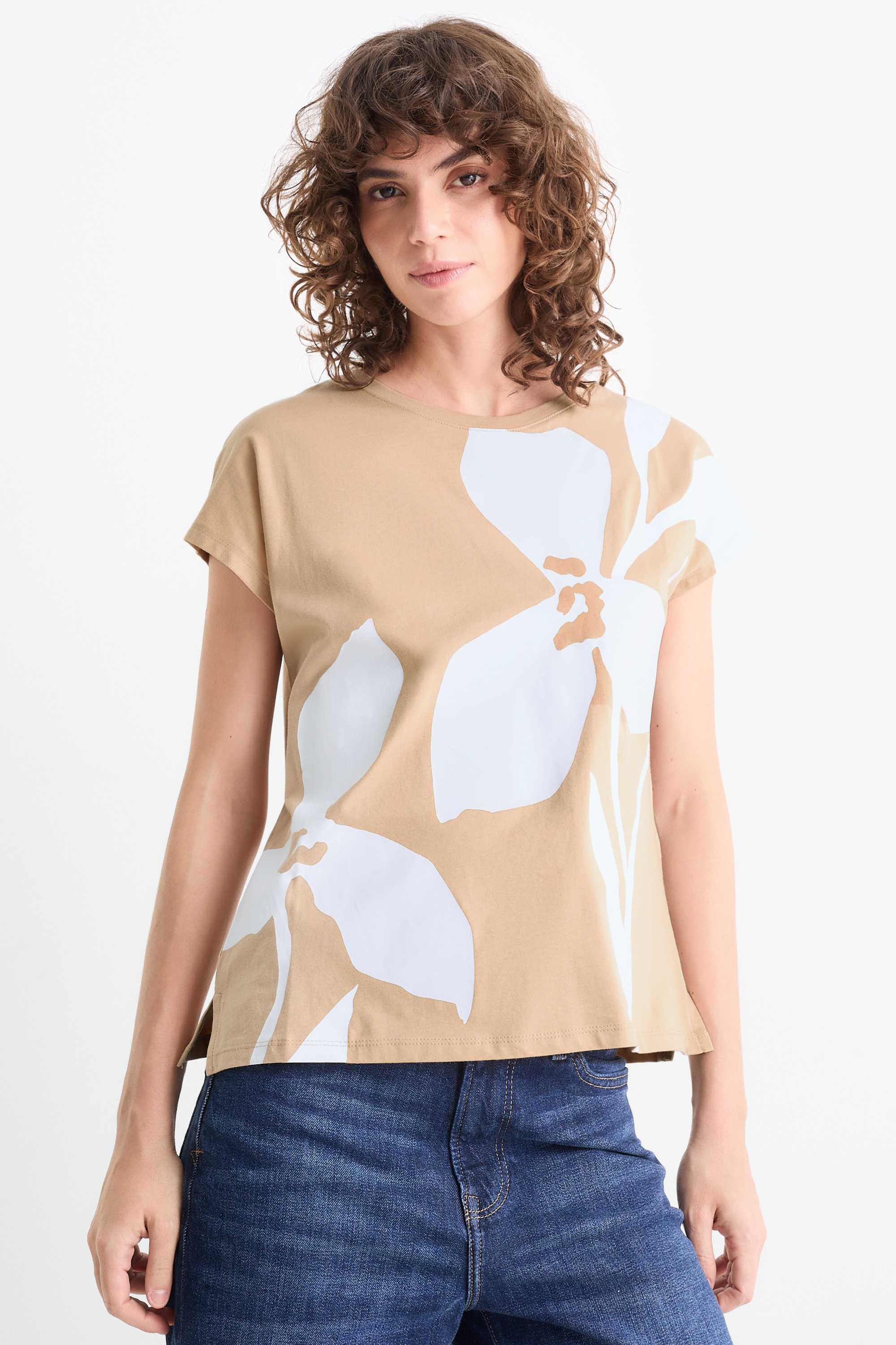 T-shirt - regular fit - floral white / beige
