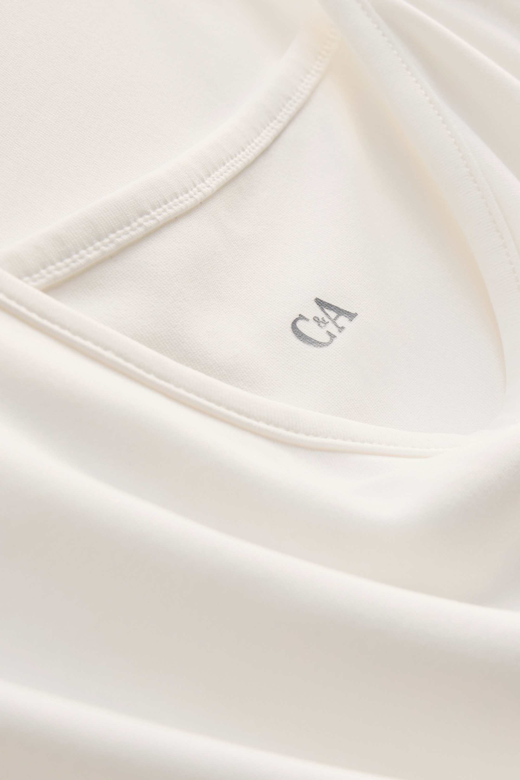 Top white