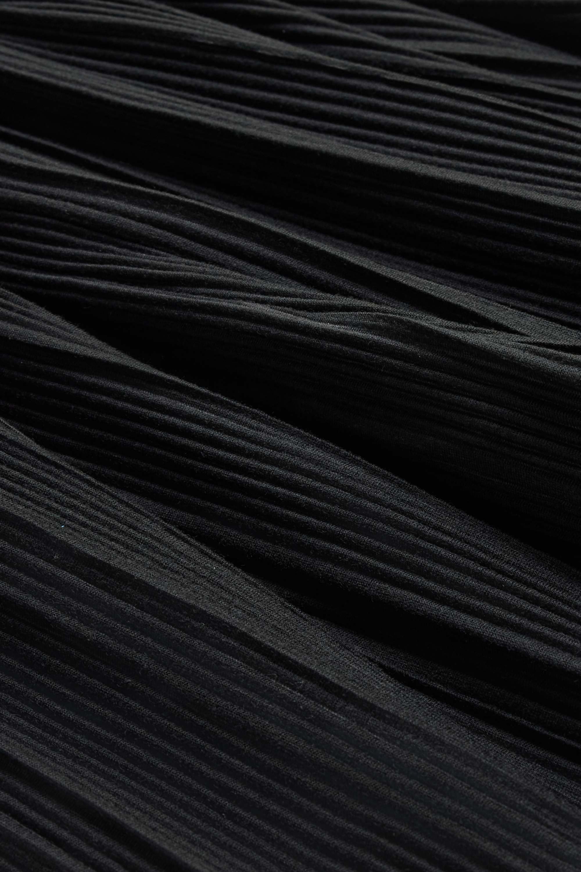 Cloth trousers - high waist - wide leg - ribbed black