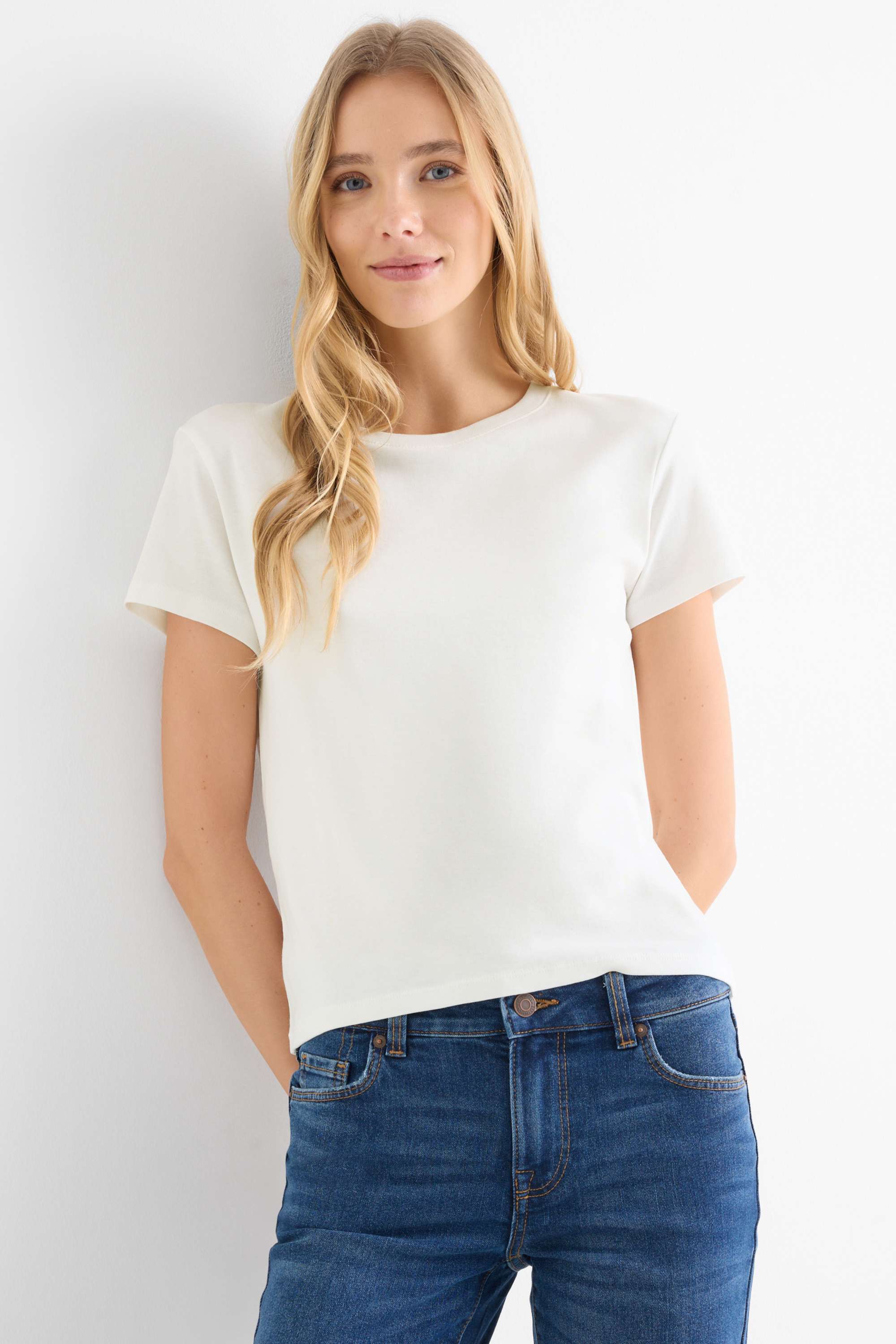 T-shirt - relaxed fit white