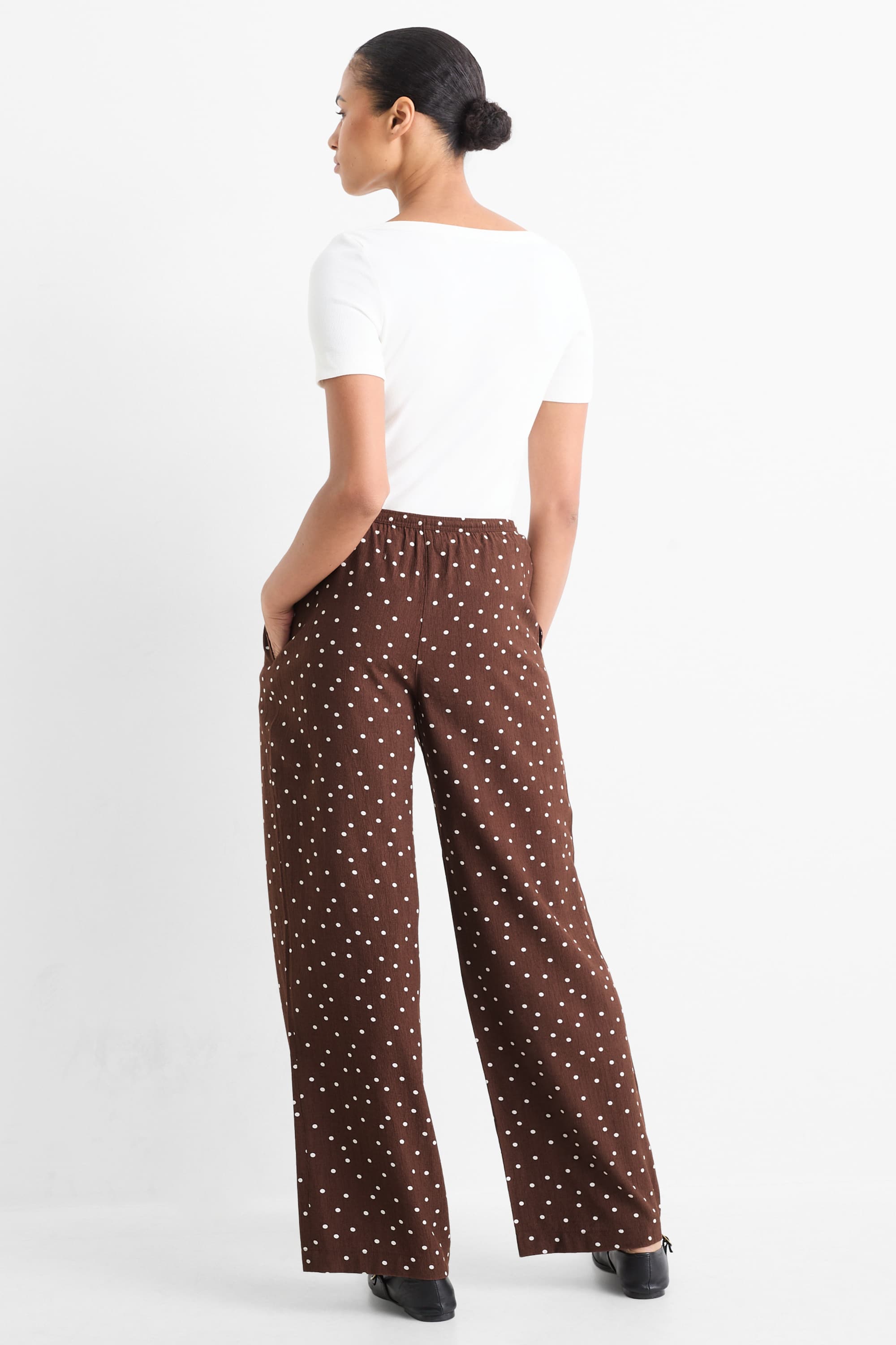 Cloth trousers - mid-rise waist - wide leg - polka dot brown