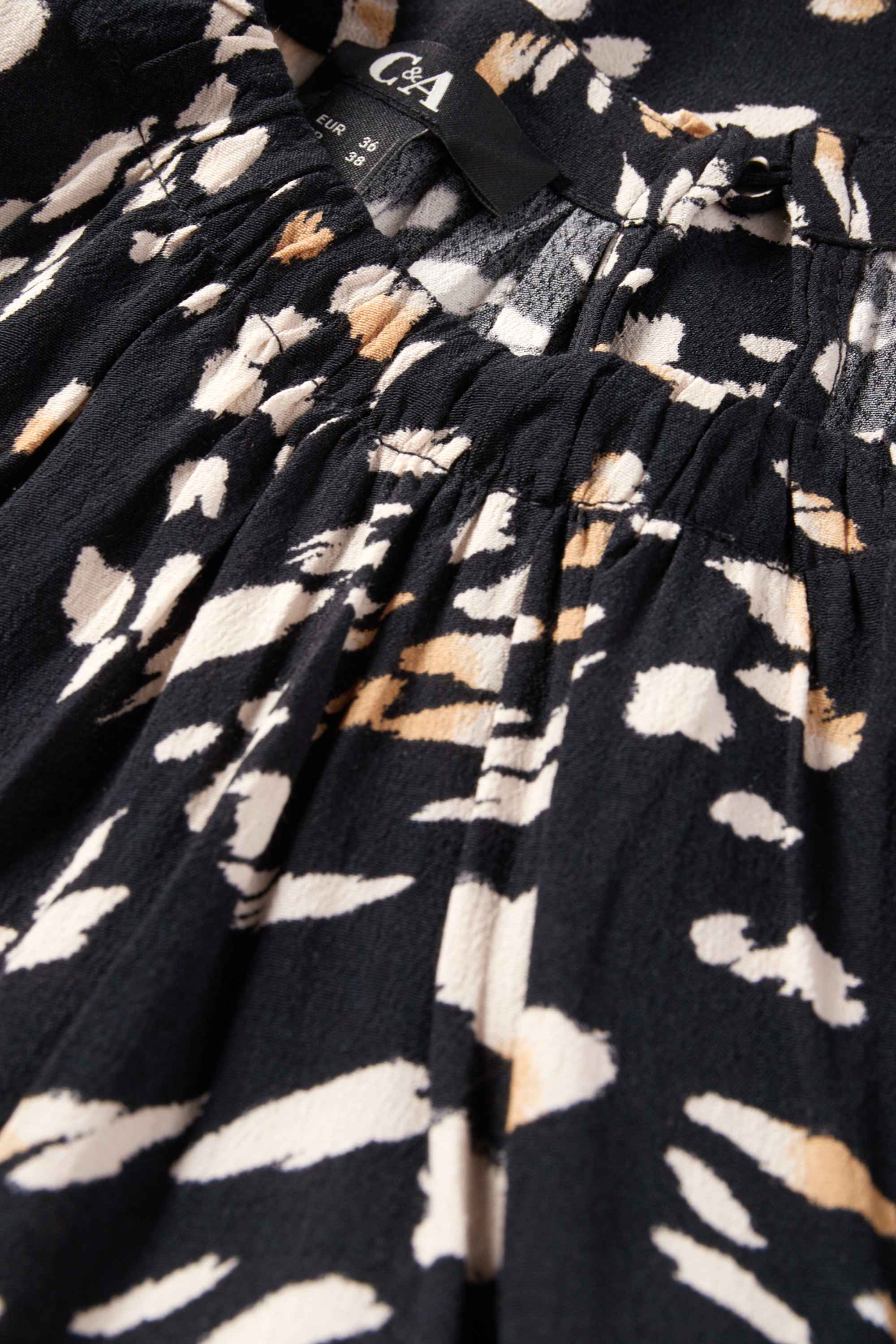 Blouse - patterned black