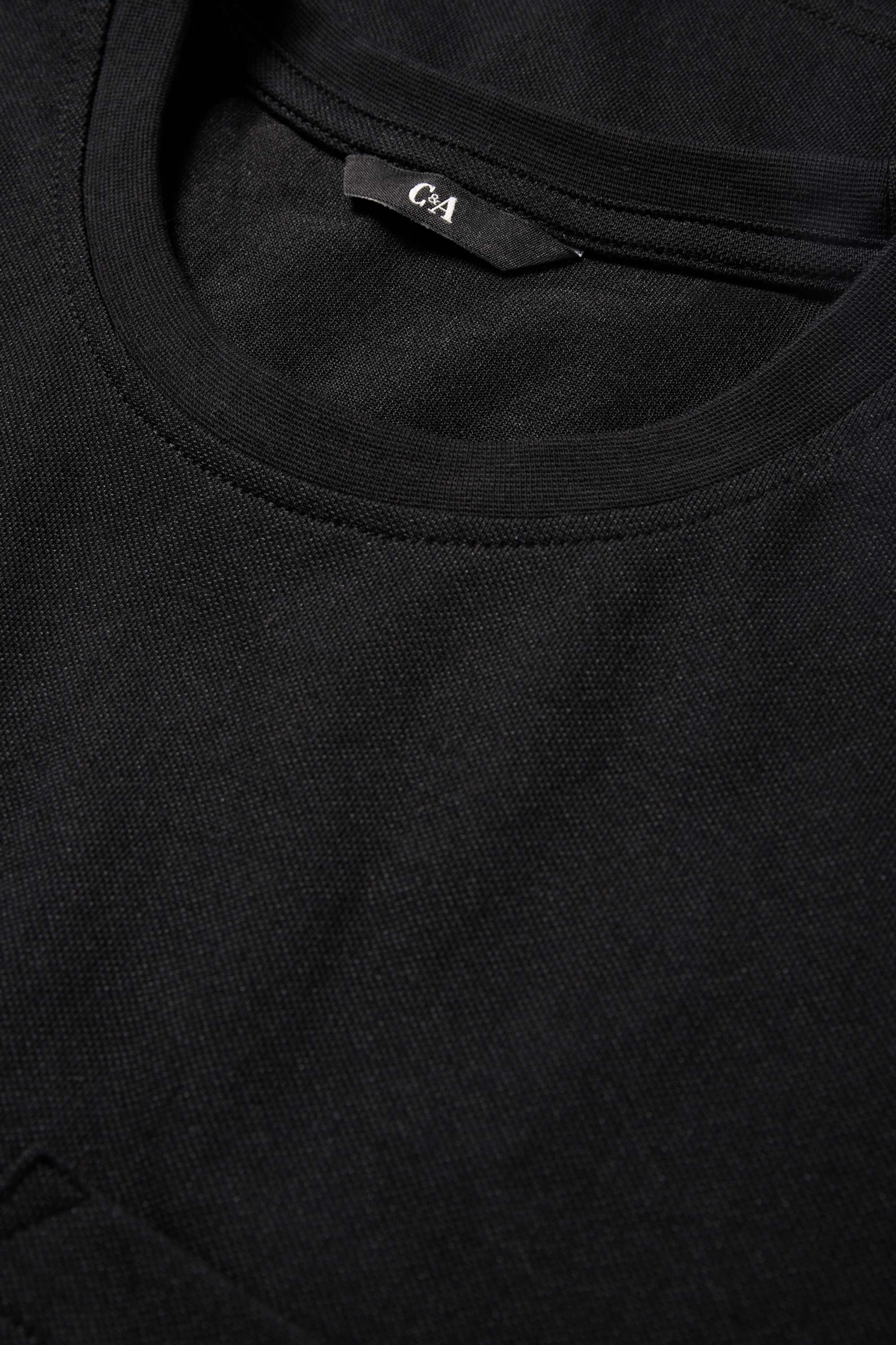 T-shirt - regular fit black