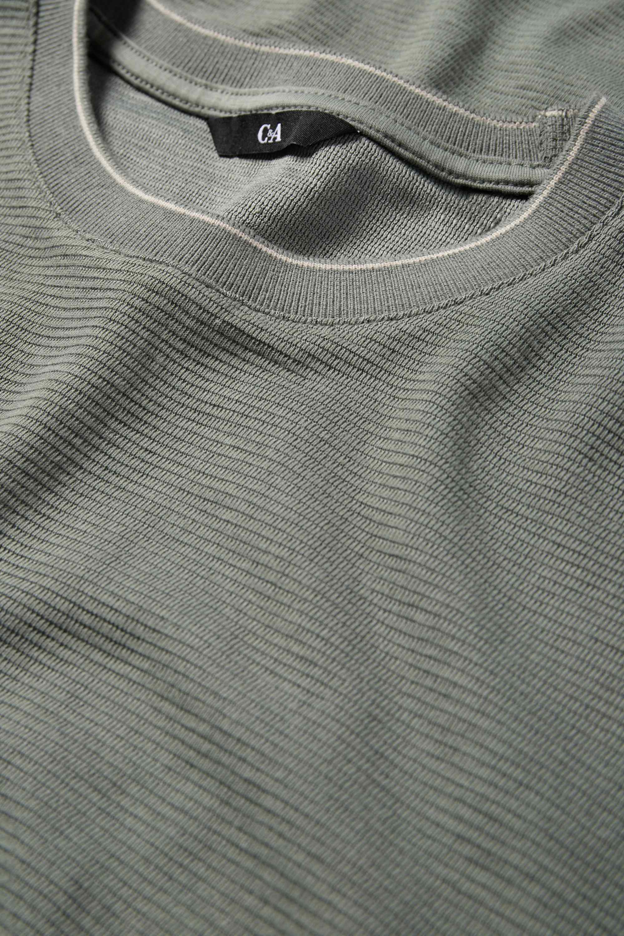 T-shirt - regular fit - textured khaki