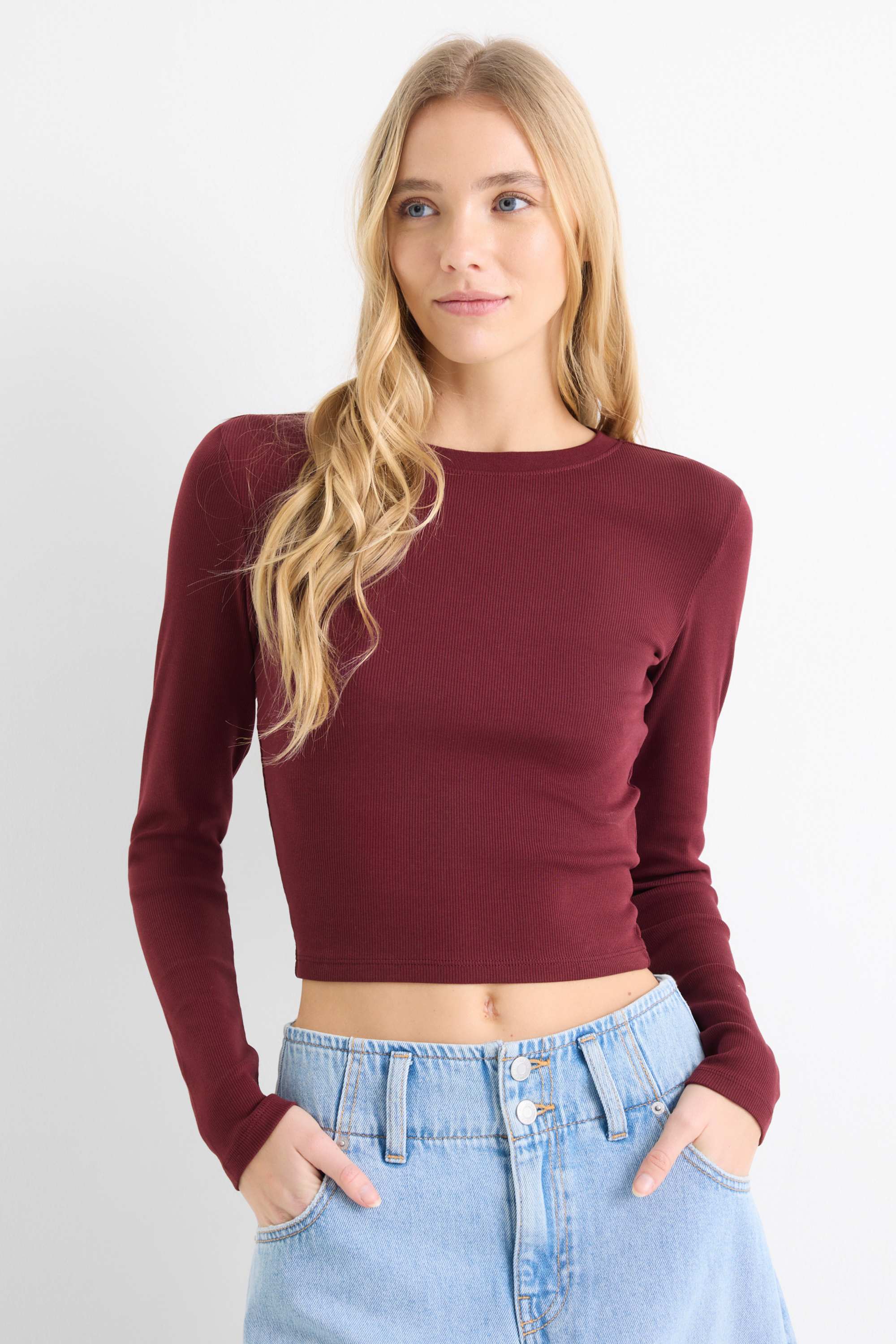 Cropped long sleeve top - slim fit - ribbed bordeaux