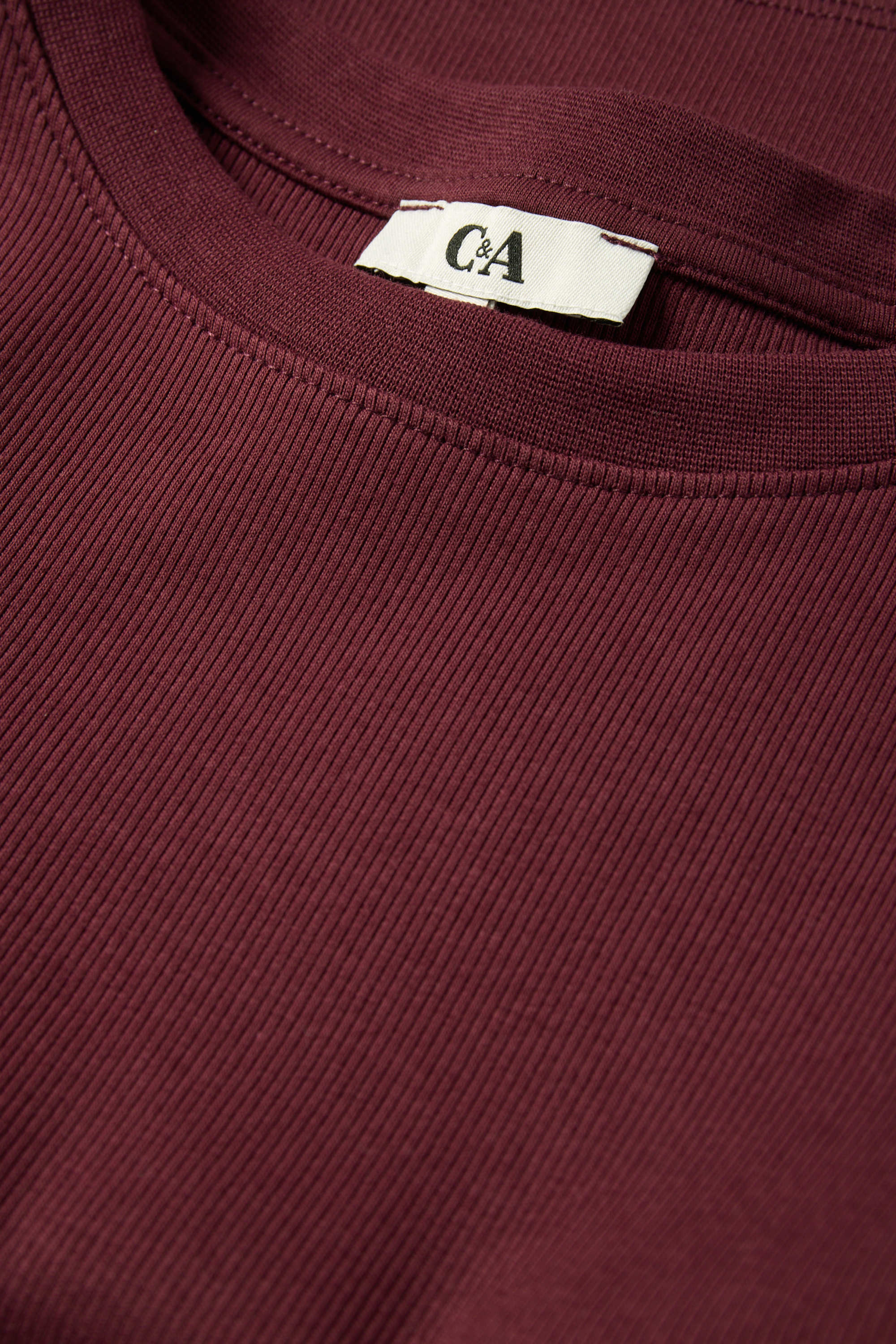 Cropped long sleeve top - slim fit - ribbed bordeaux
