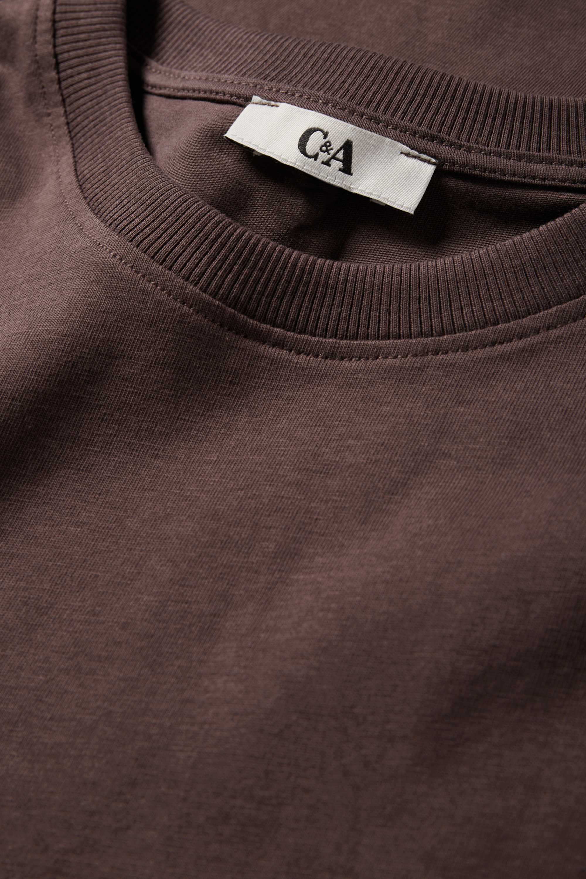 T-shirt - oversized dark brown