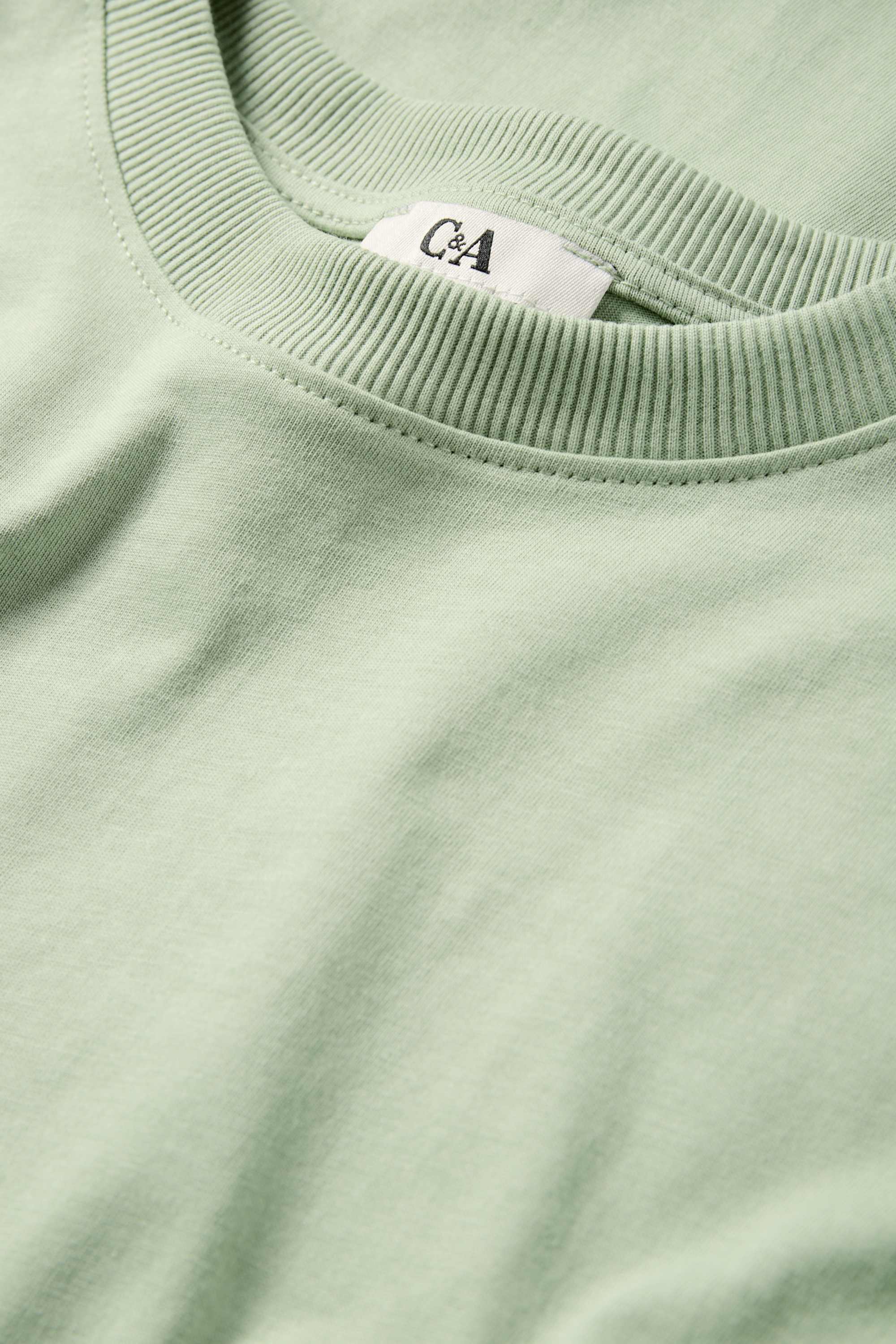 T-shirt - oversized light green
