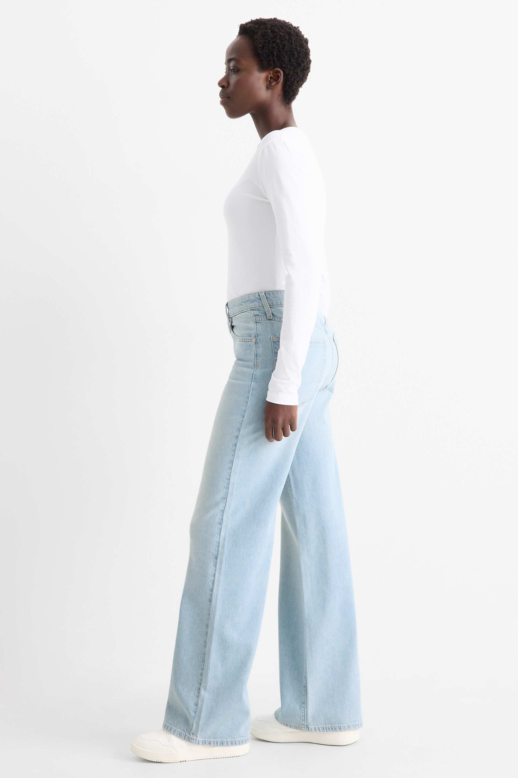 Wide leg jeans - high waist denim-light blue