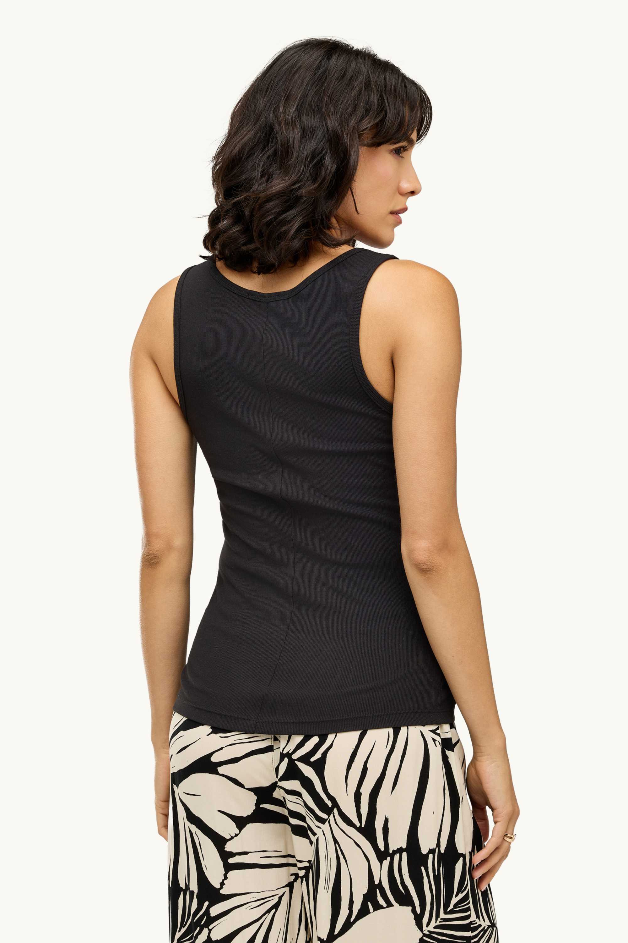 Top - ribbed black