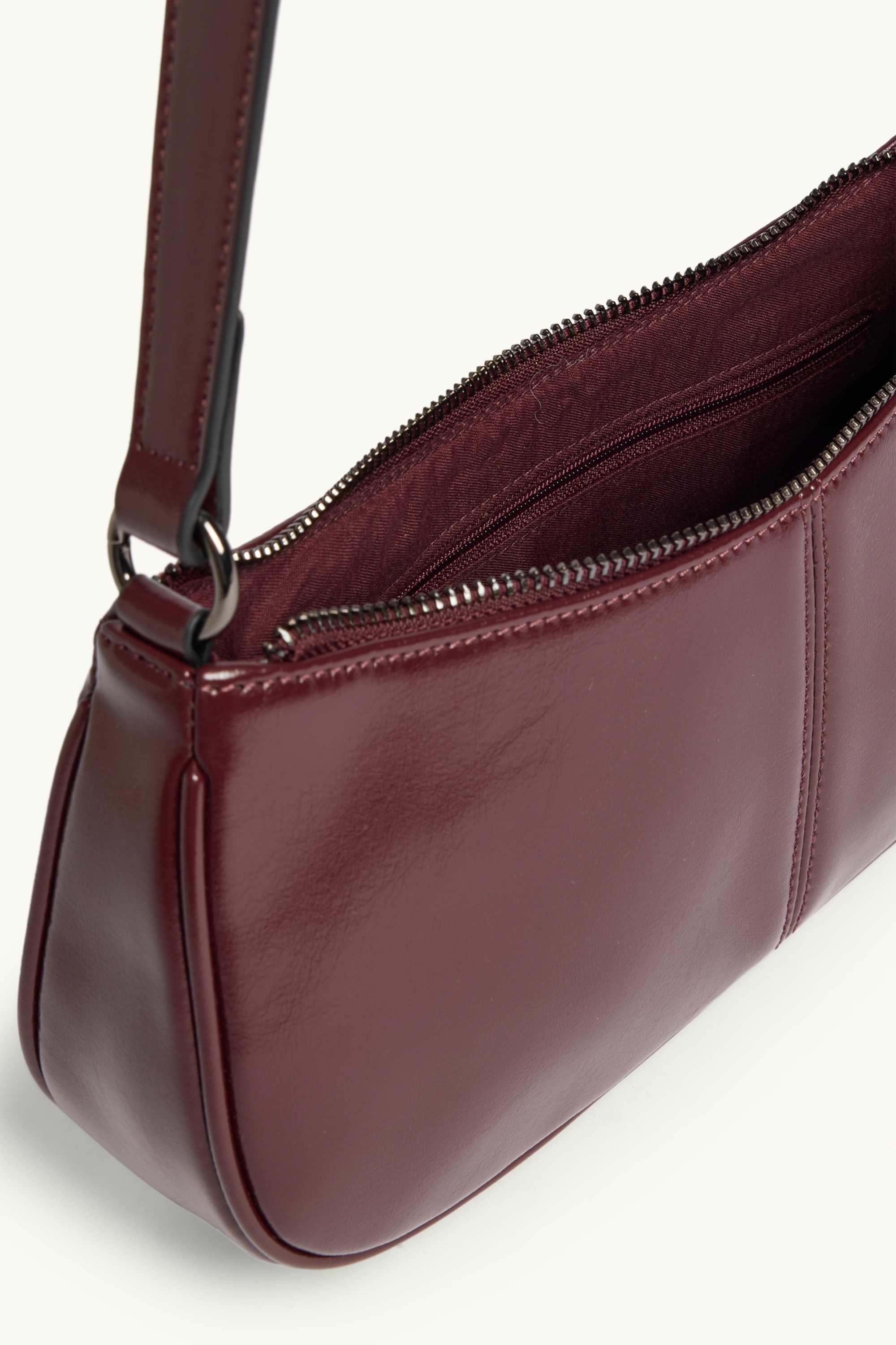 Shoulder bag - faux leather dark red