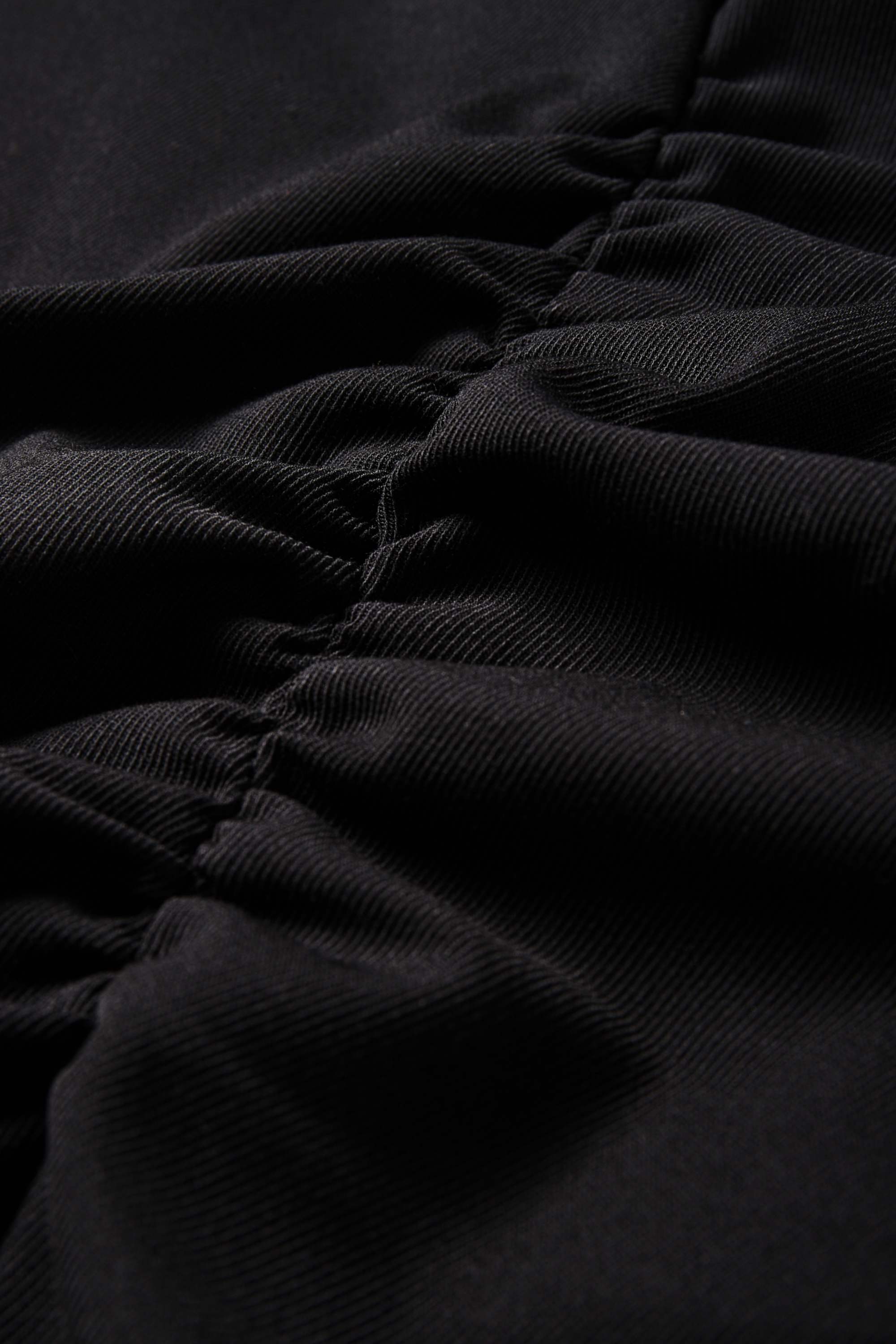 V-neck dress - straight fit black