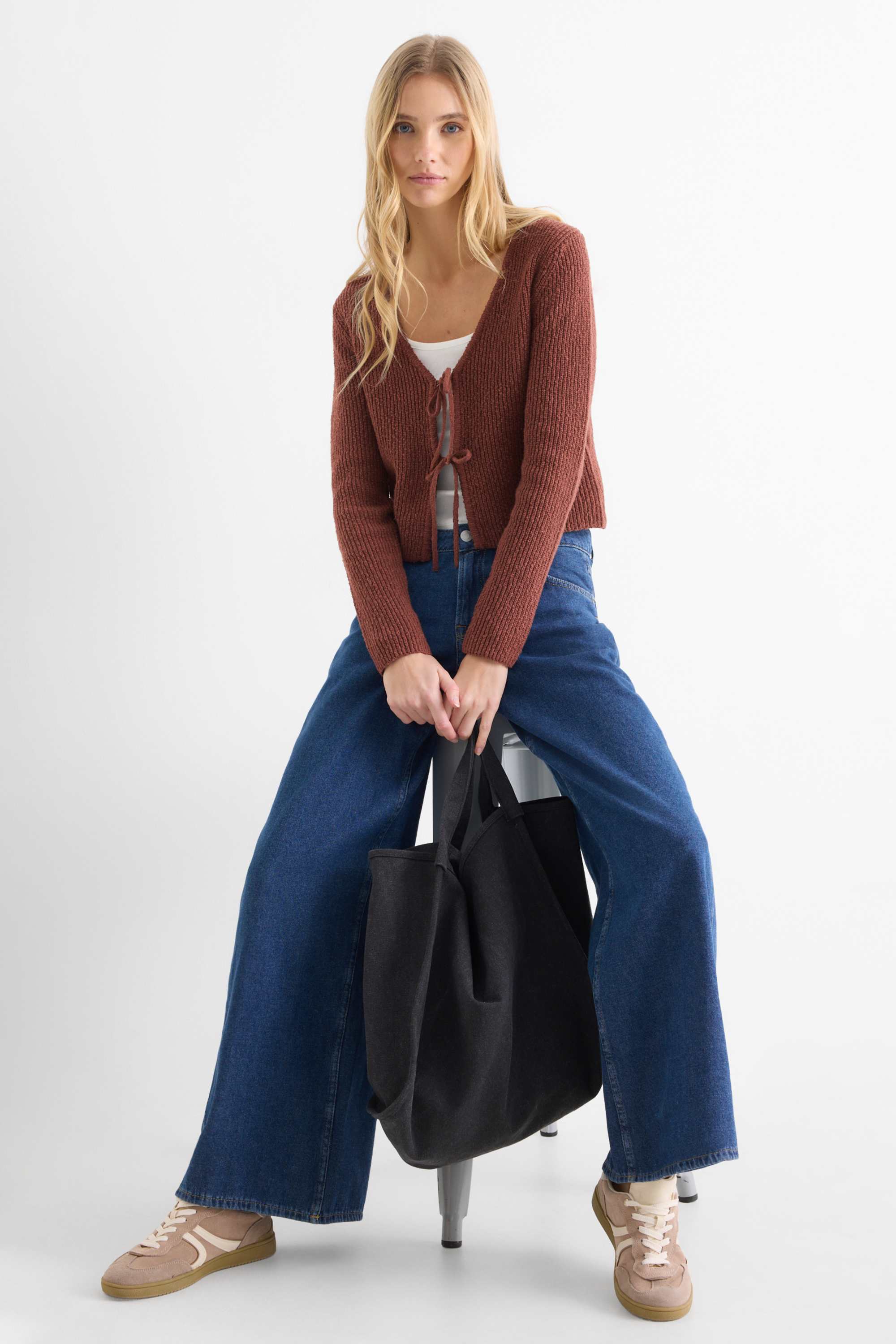 Cardigan - ribbed dark brown