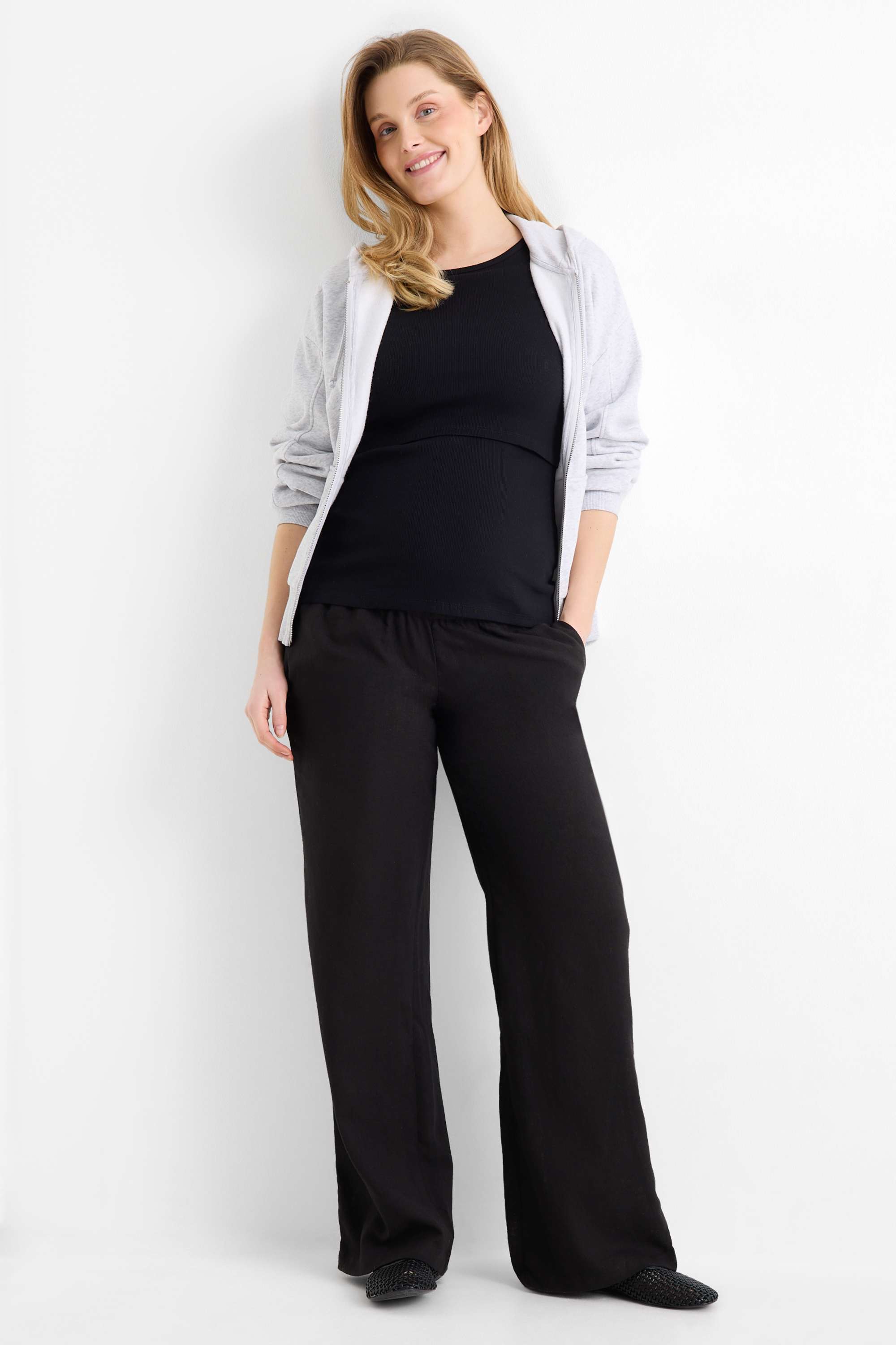 Maternity trousers black