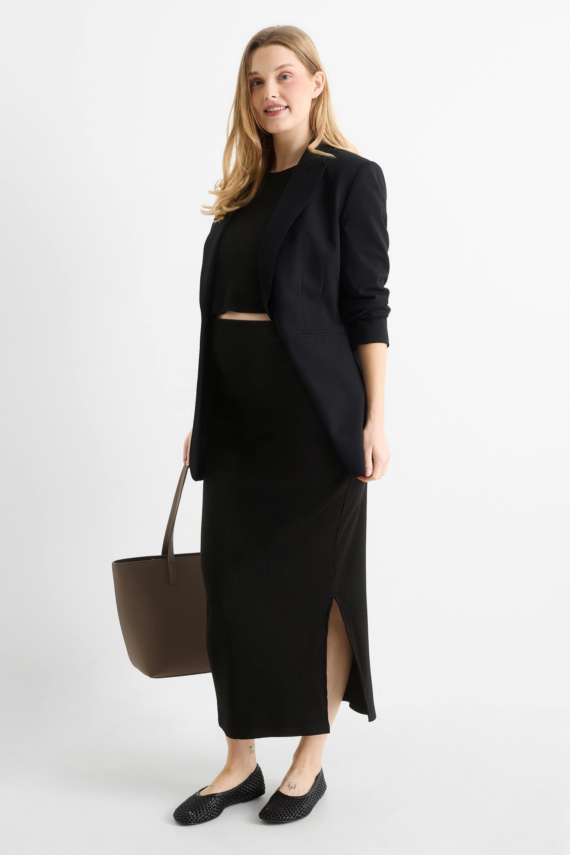 Set - cropped long sleeve maternity top and skirt - ribbed black