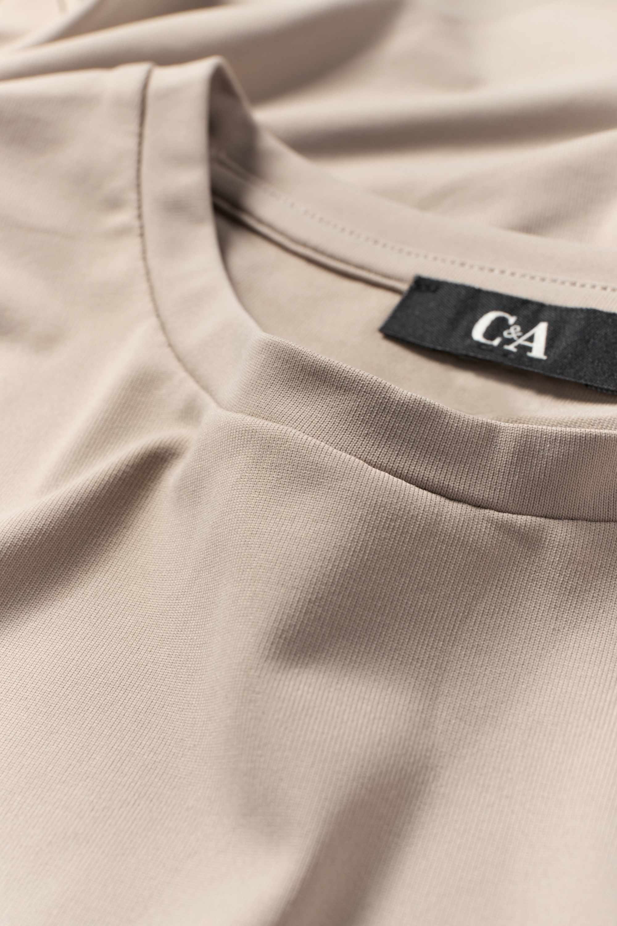 T-shirt - slim fit taupe