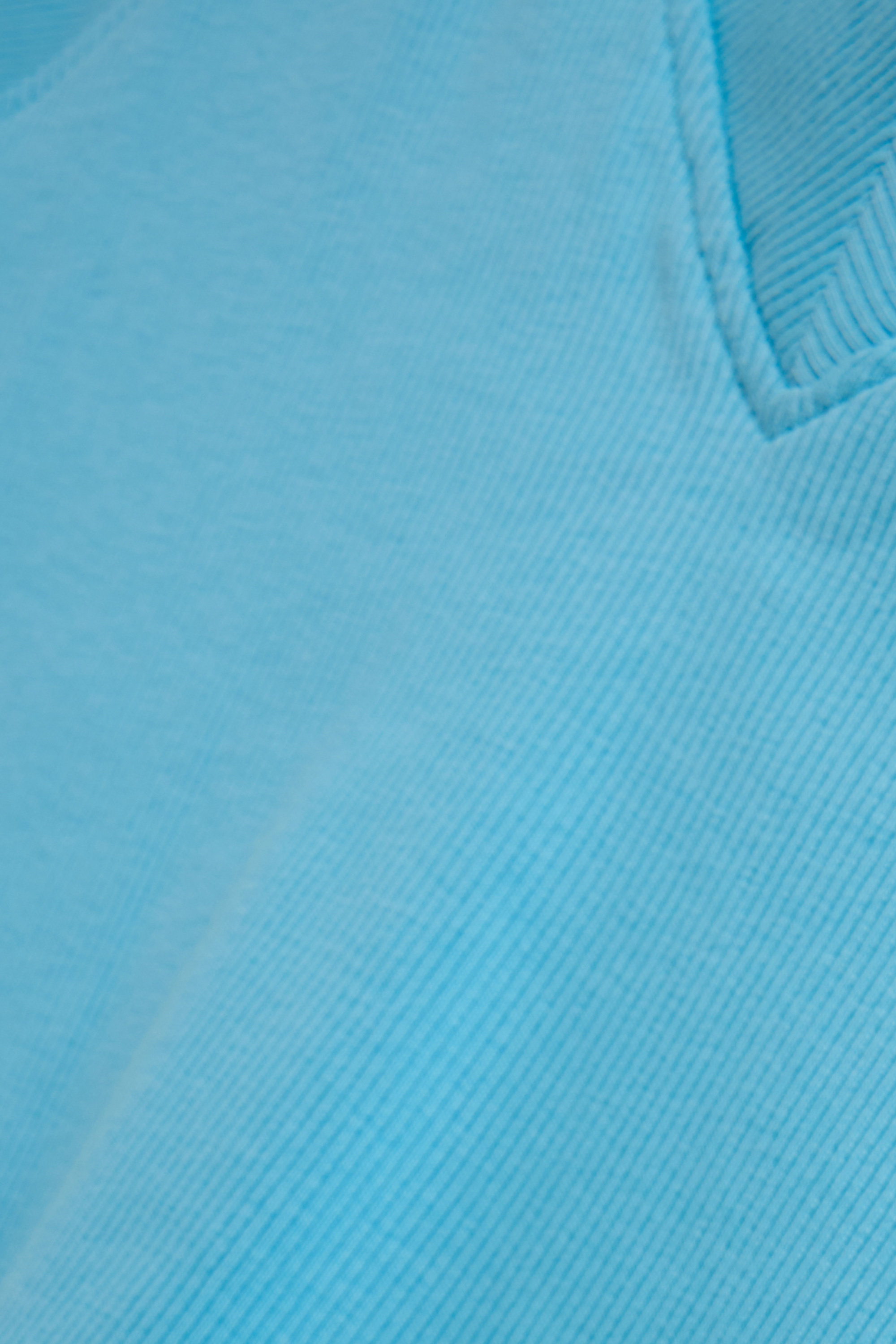 V-neck T-shirt - slim fit light blue