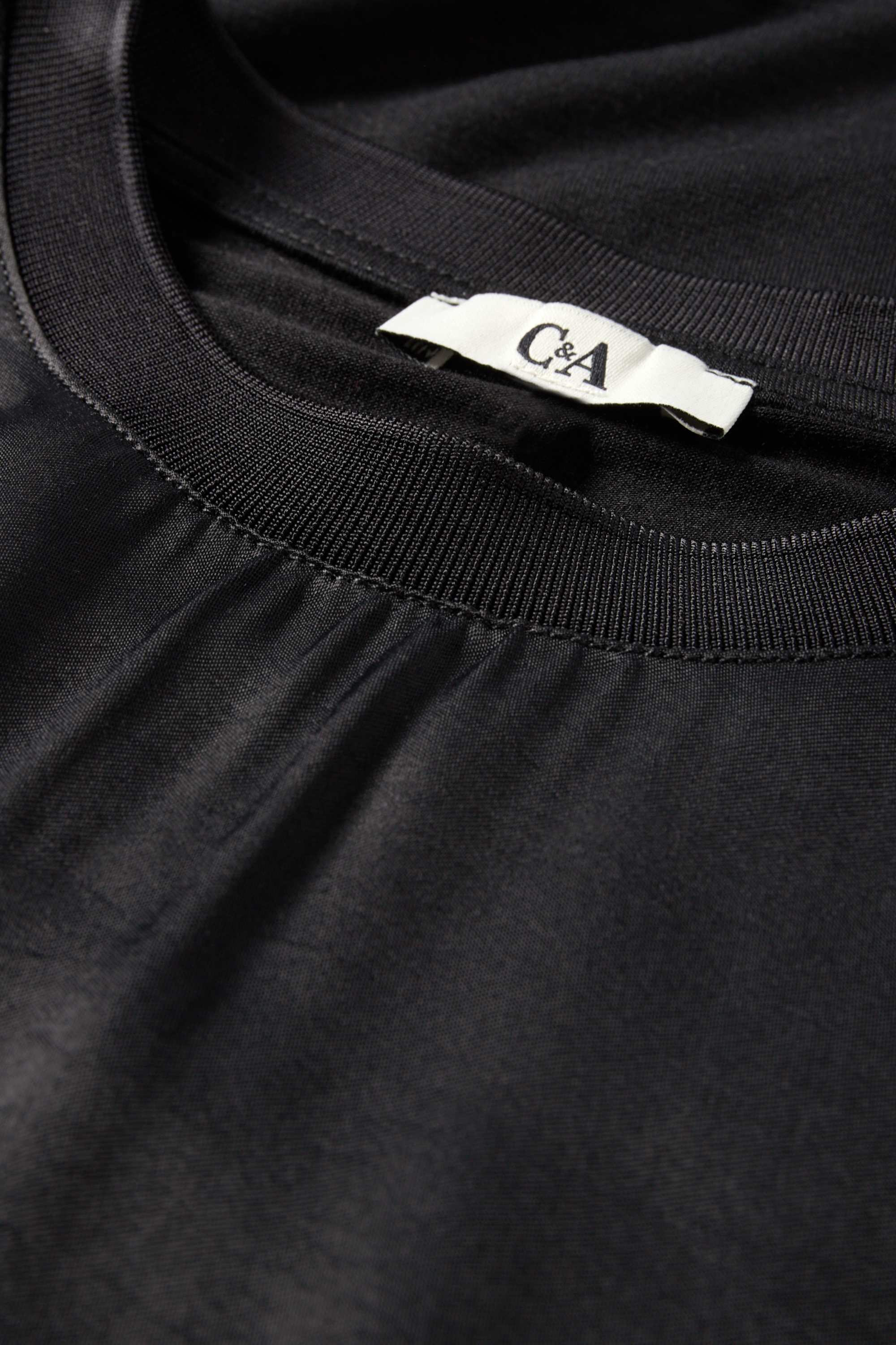T-shirt - regular fit black