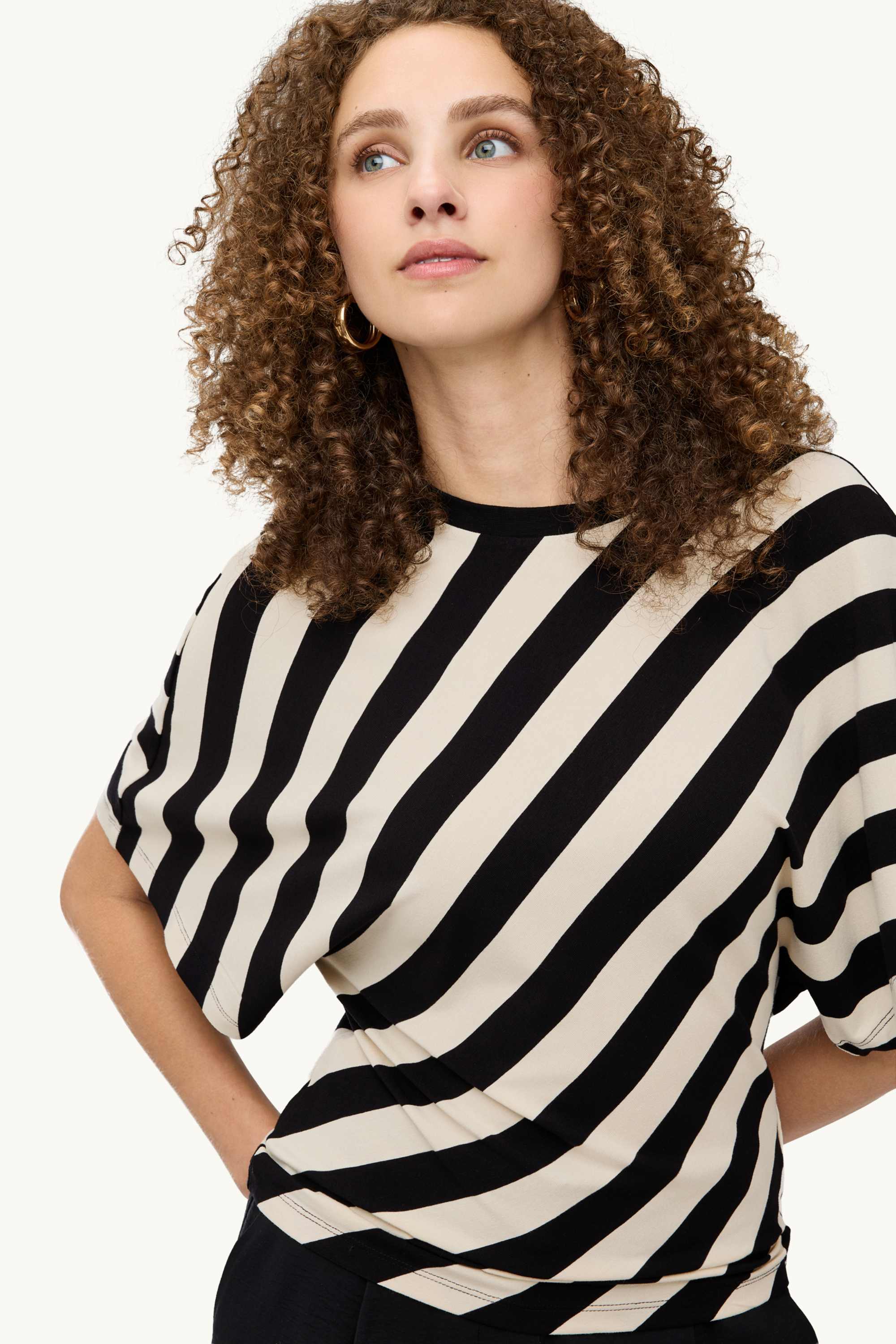 T-shirt - regular fit - striped black / beige