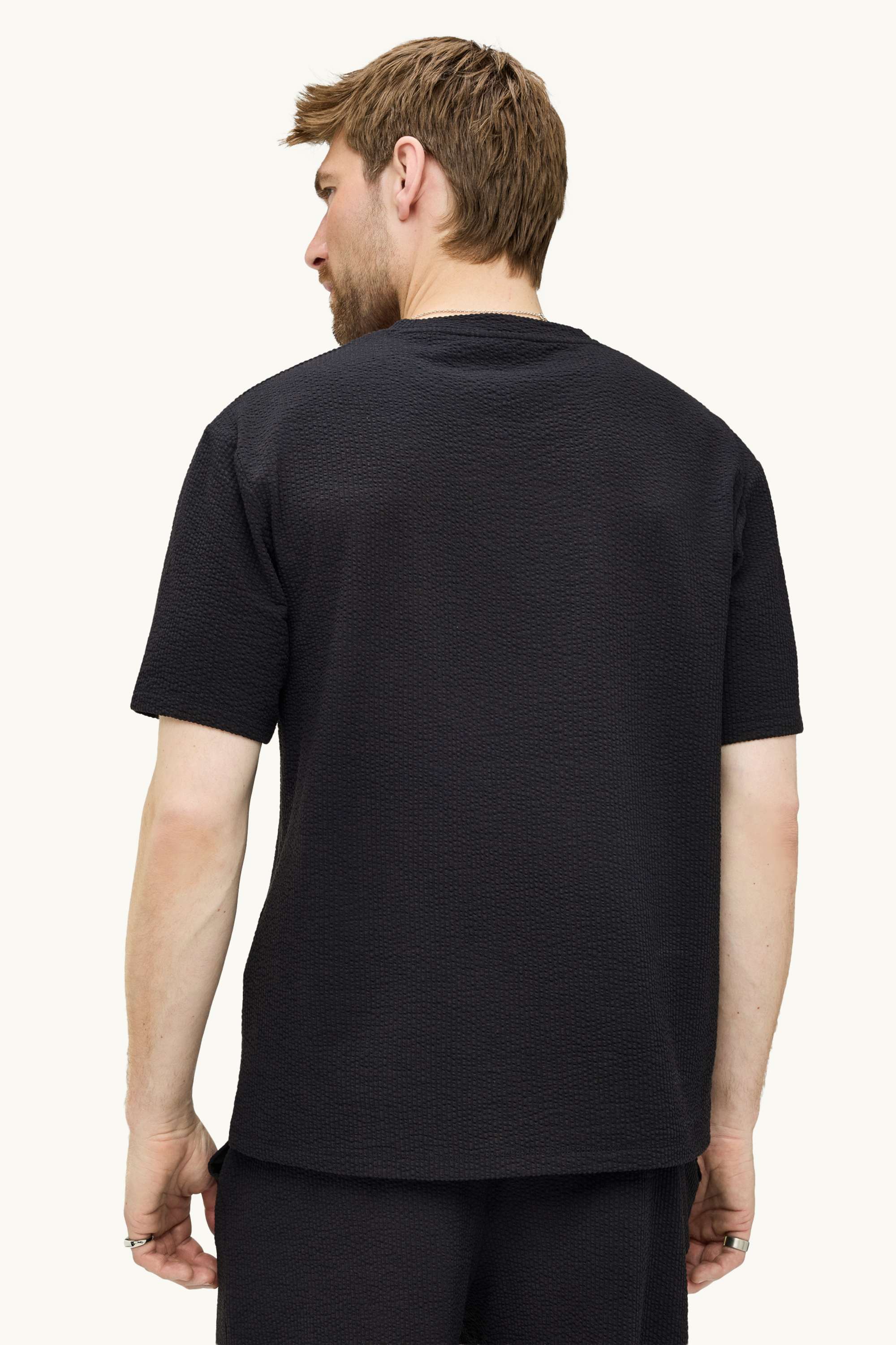 T-shirt - regular fit - textured black