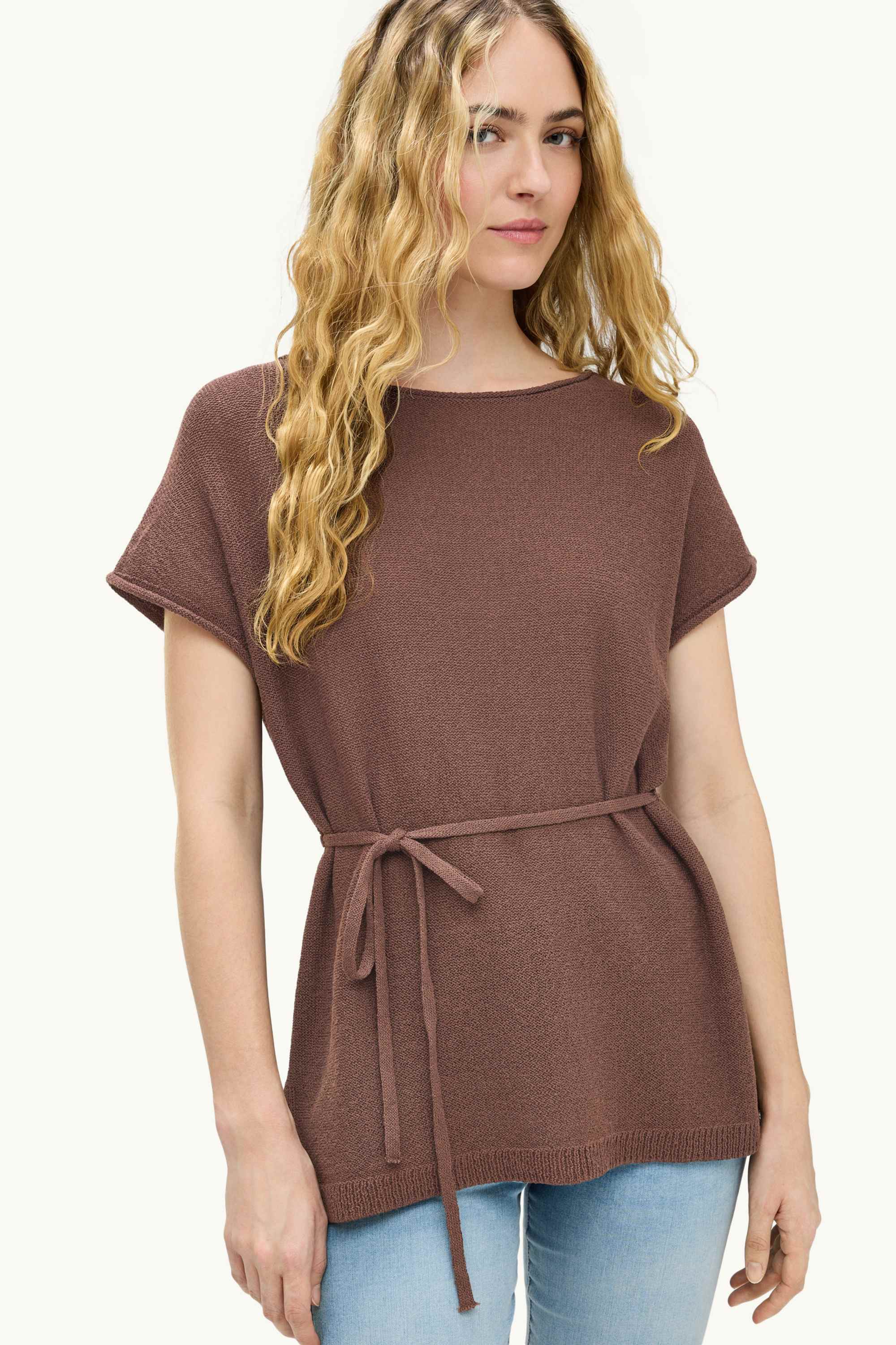 Knitted jumper - short sleeve brown