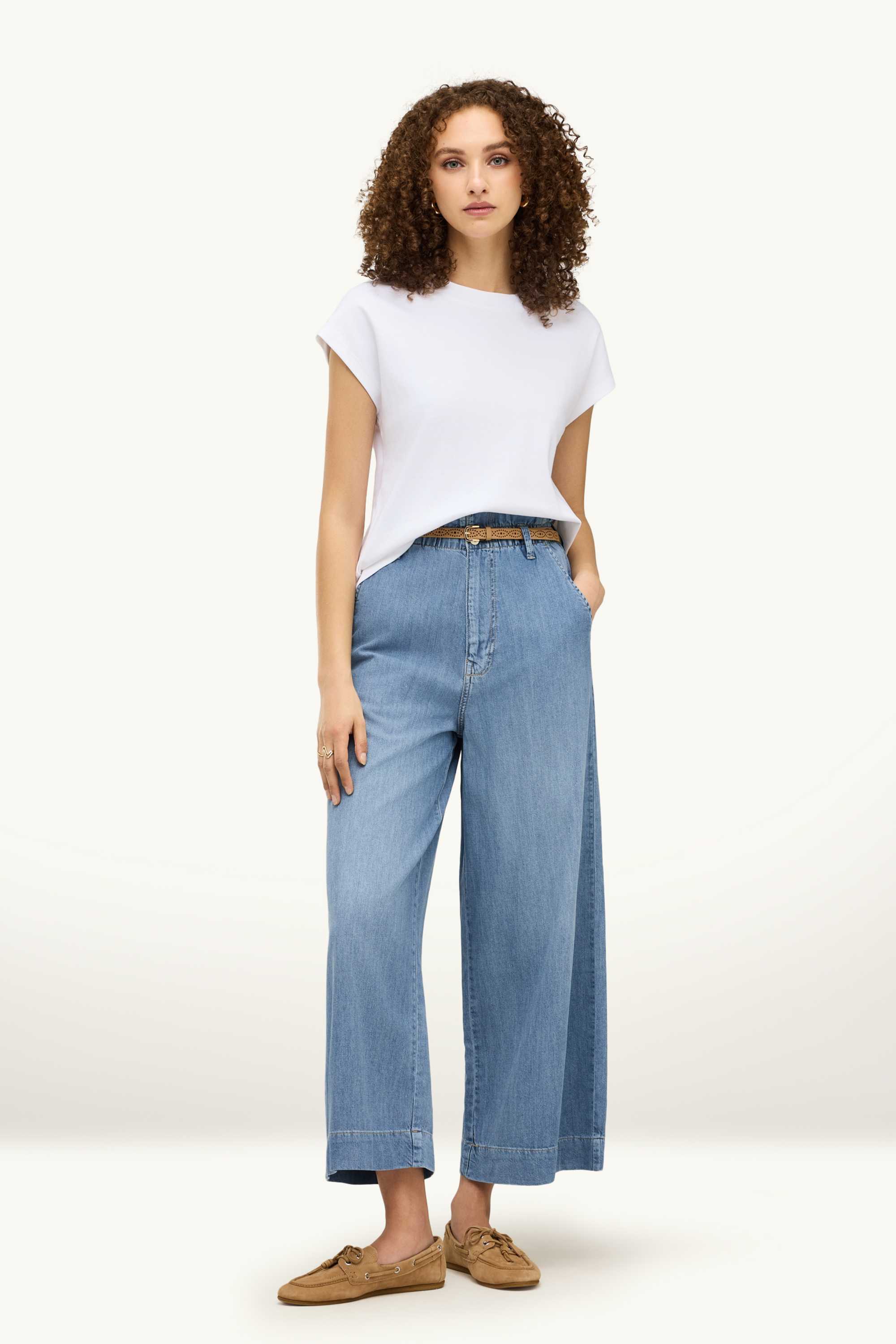 Cropped wide leg jeans - high waist blue denim