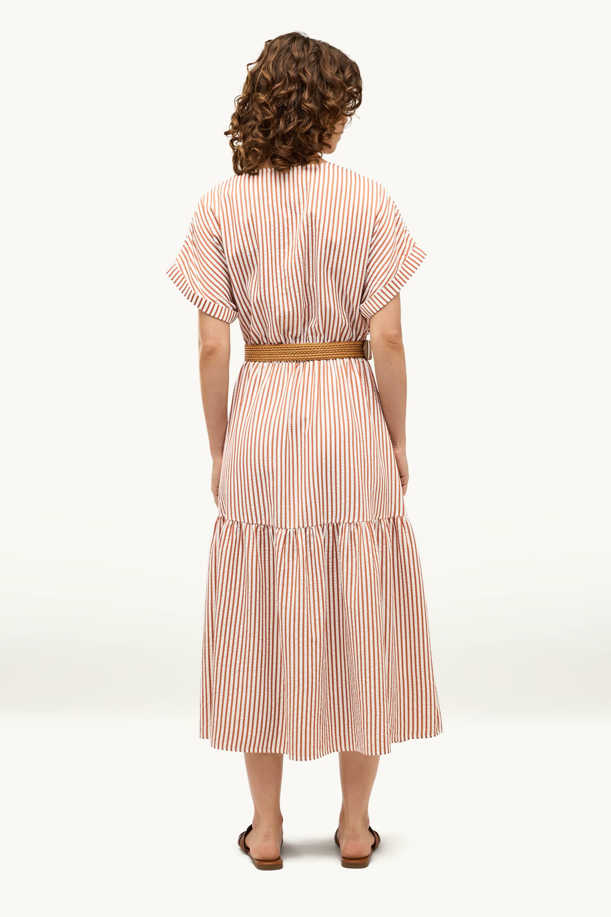Dress with belt and V-neck - striped light brown