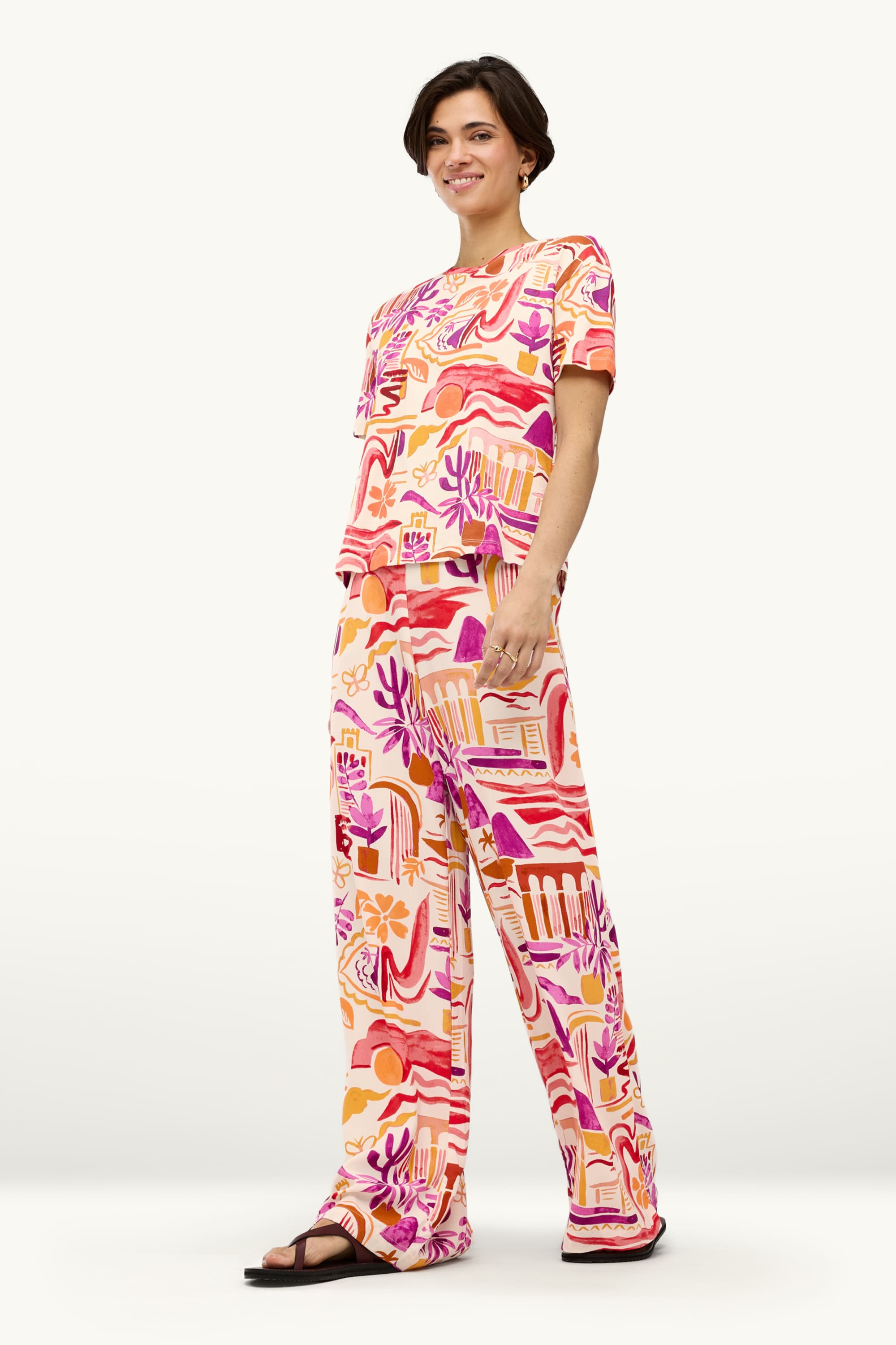 Cloth trousers - mid waist - palazzo - patterned orange