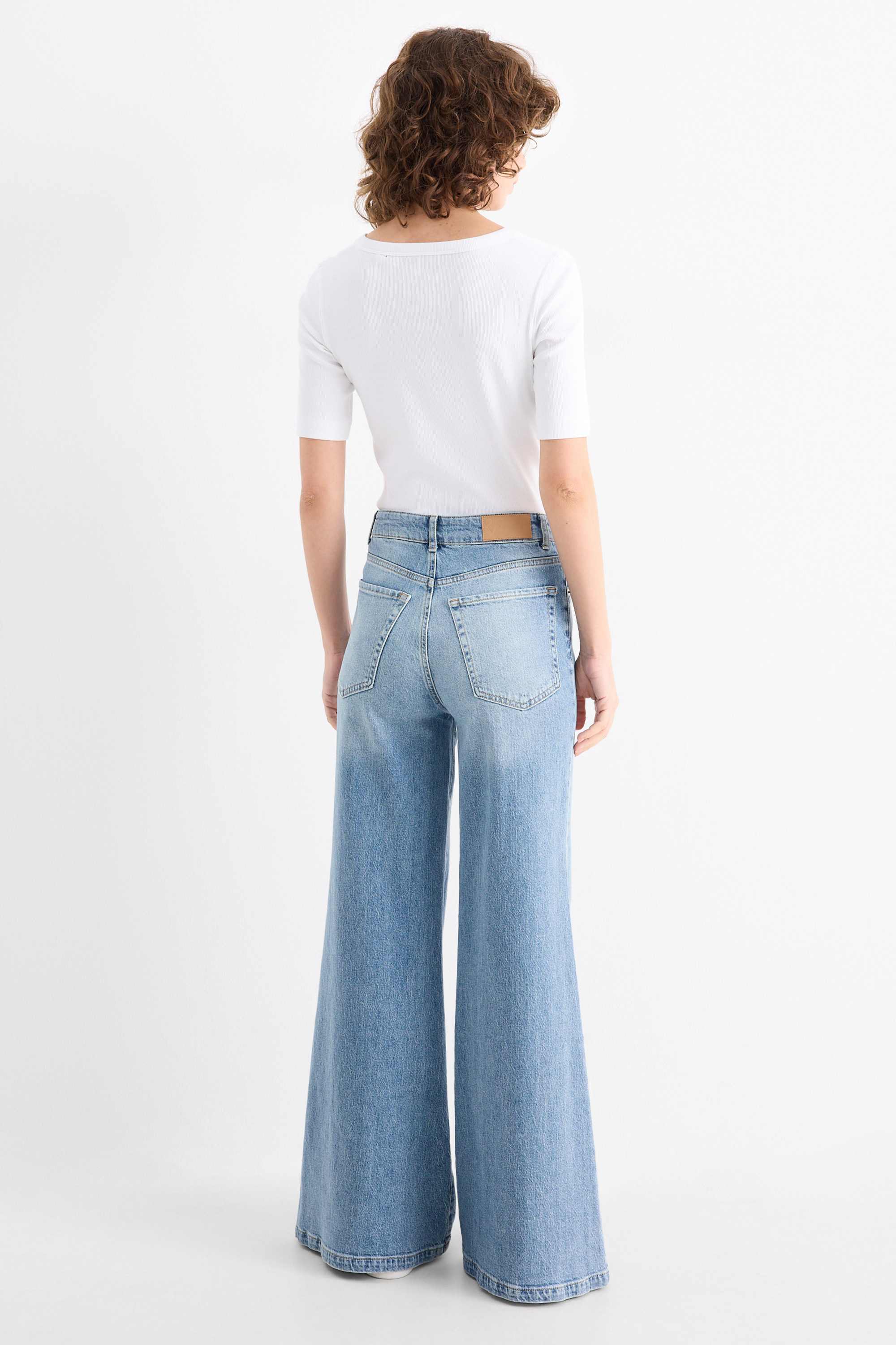 Flared jeans - high waist blue denim