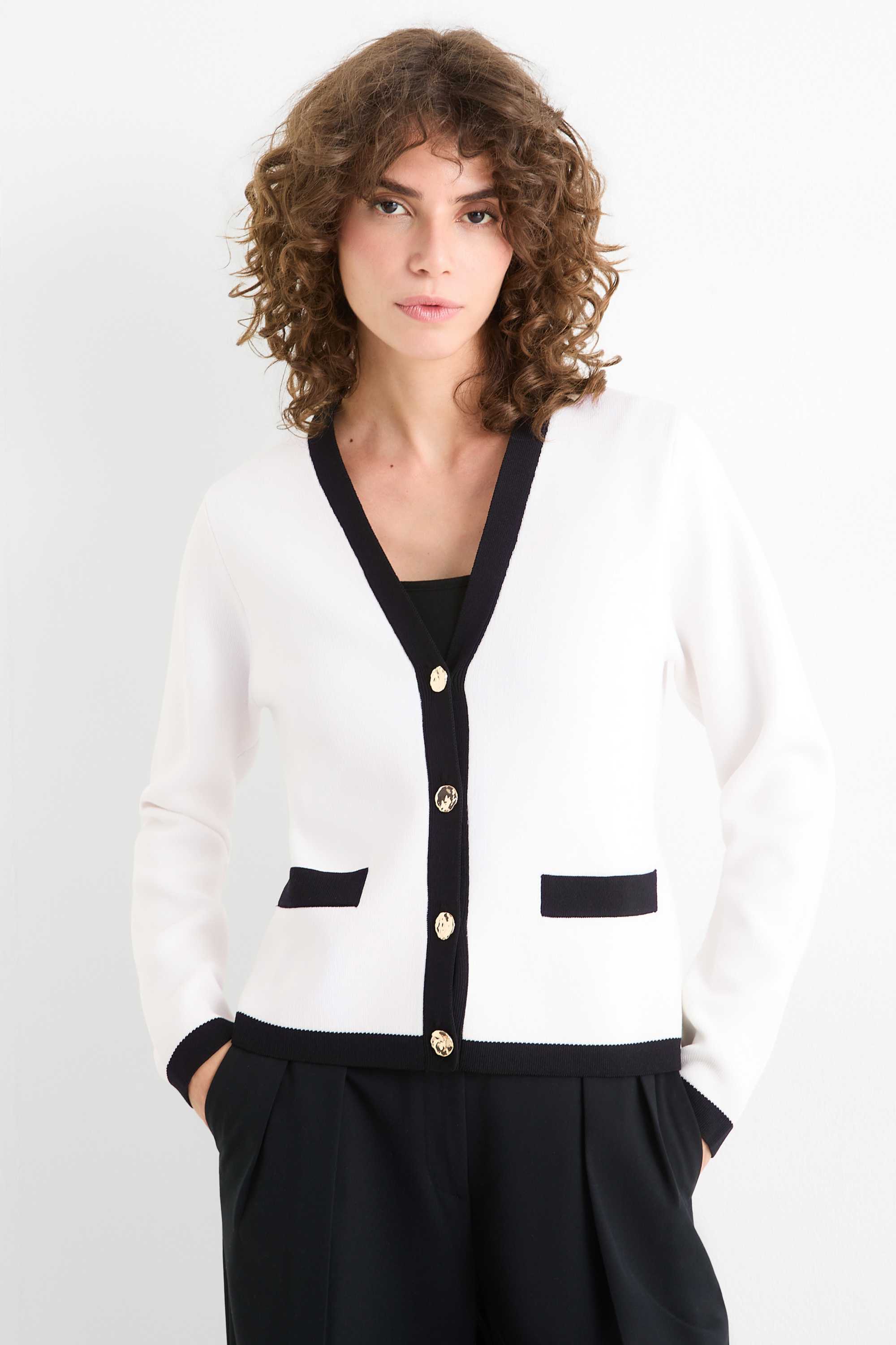 Cardigan white