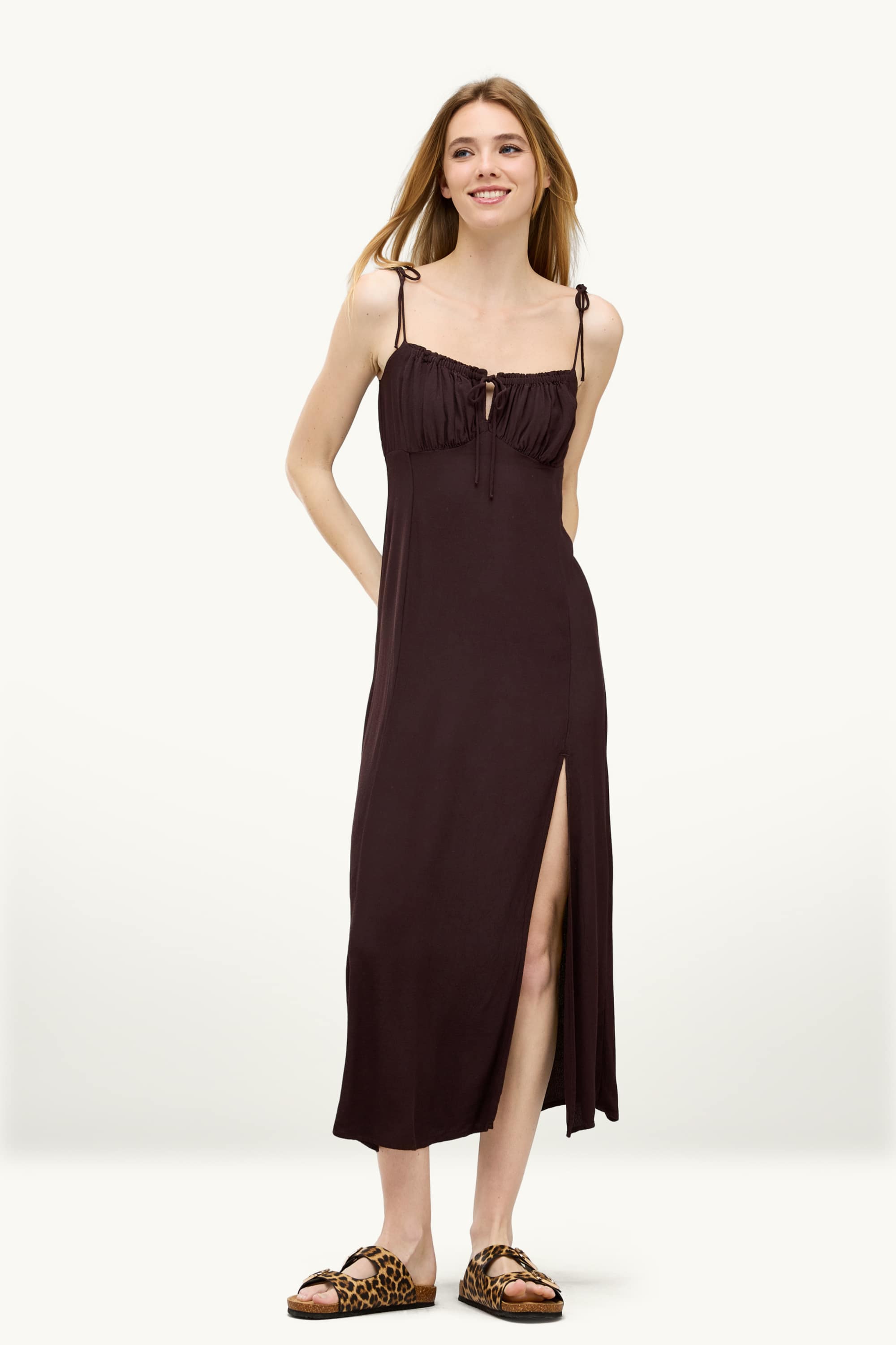 Dress with slit dark brown