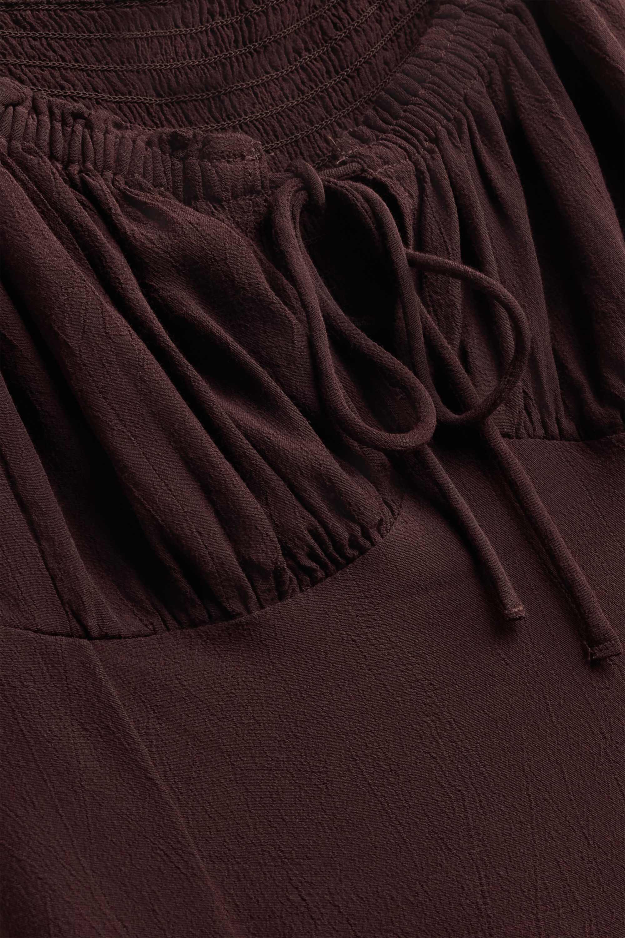 Dress with slit dark brown