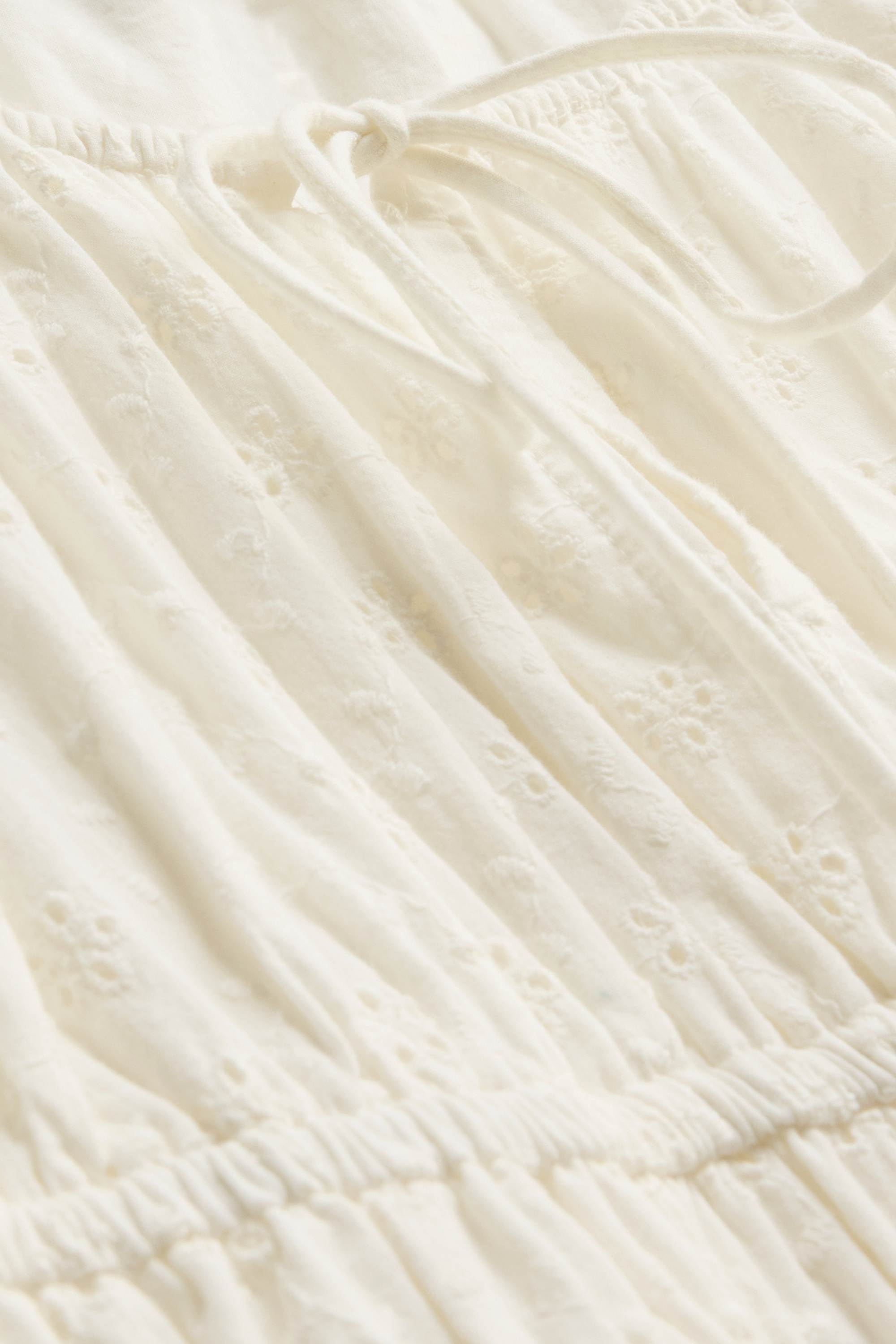 Dress - broderie anglaise cremewhite