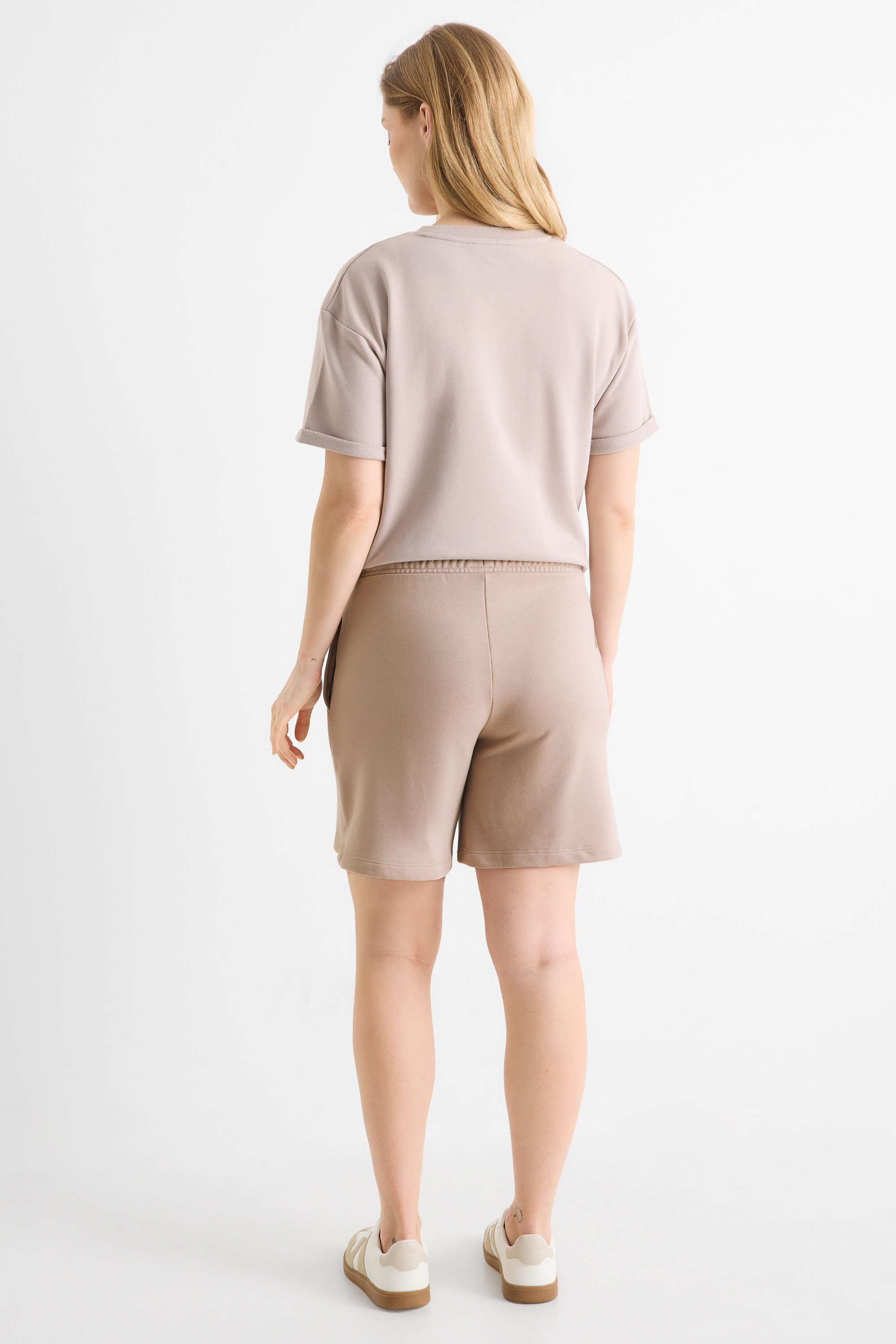 Maternity sweat shorts beige