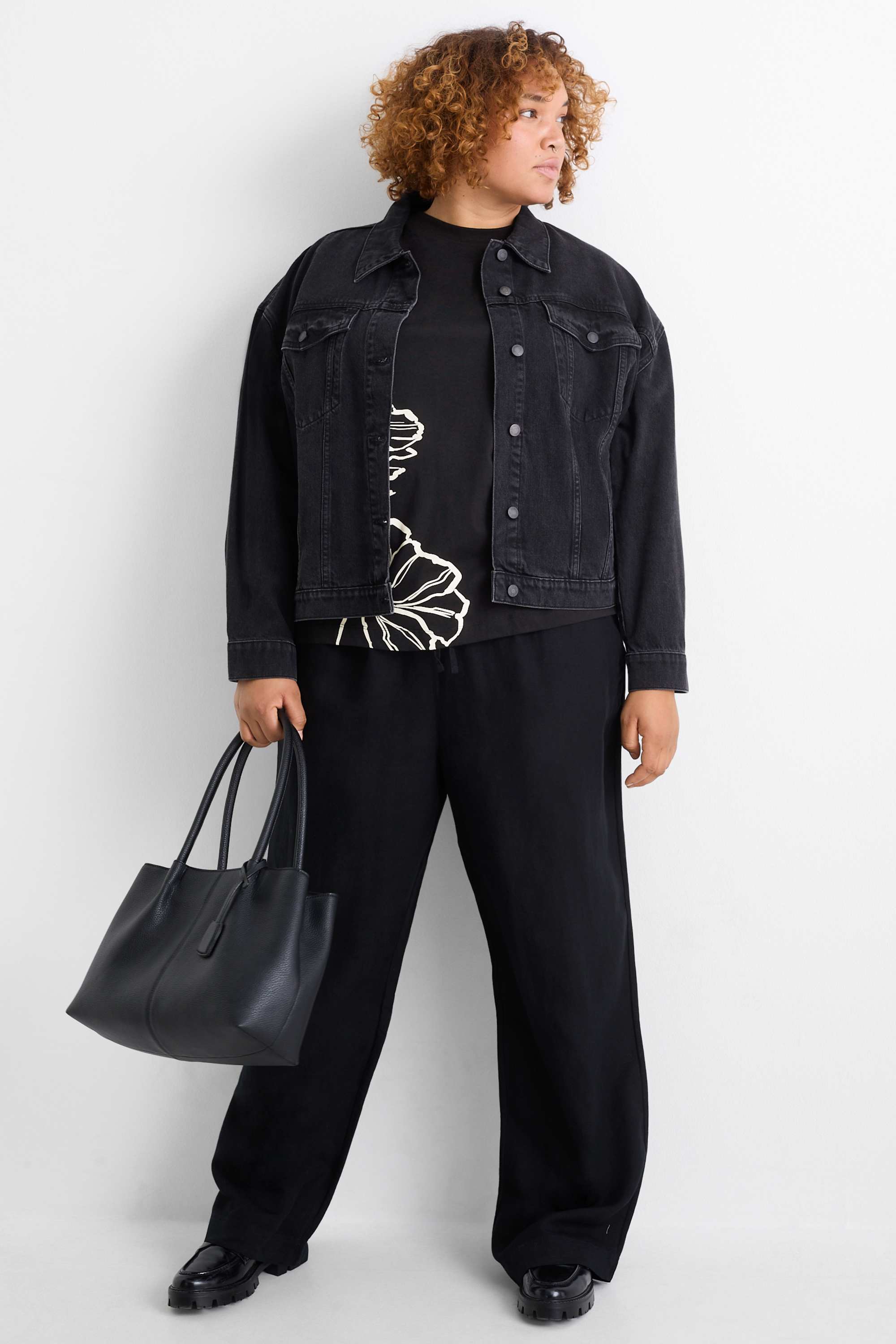 T-shirt - regular fit black / white