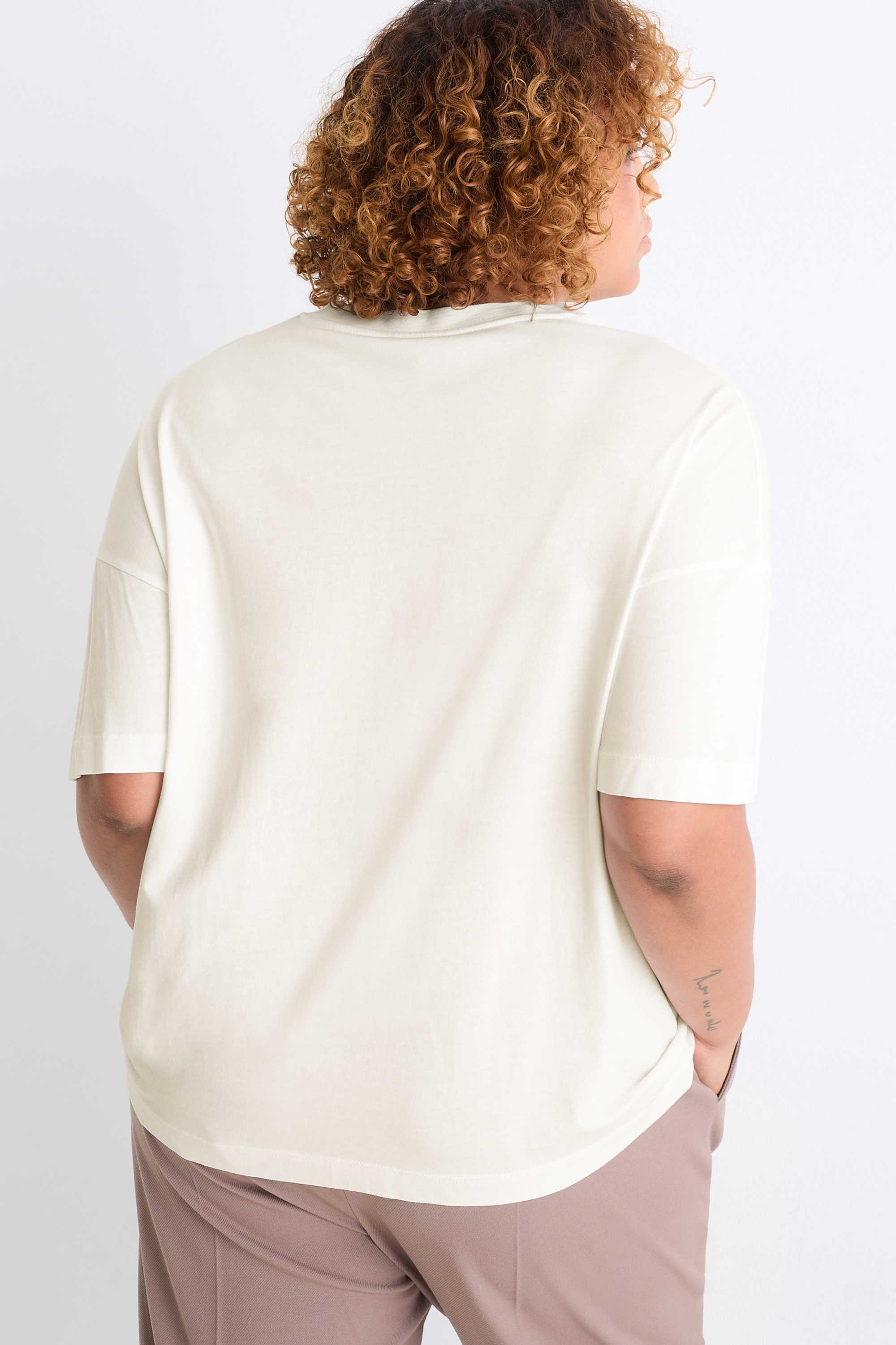 T-shirt - relaxed fit cremewhite