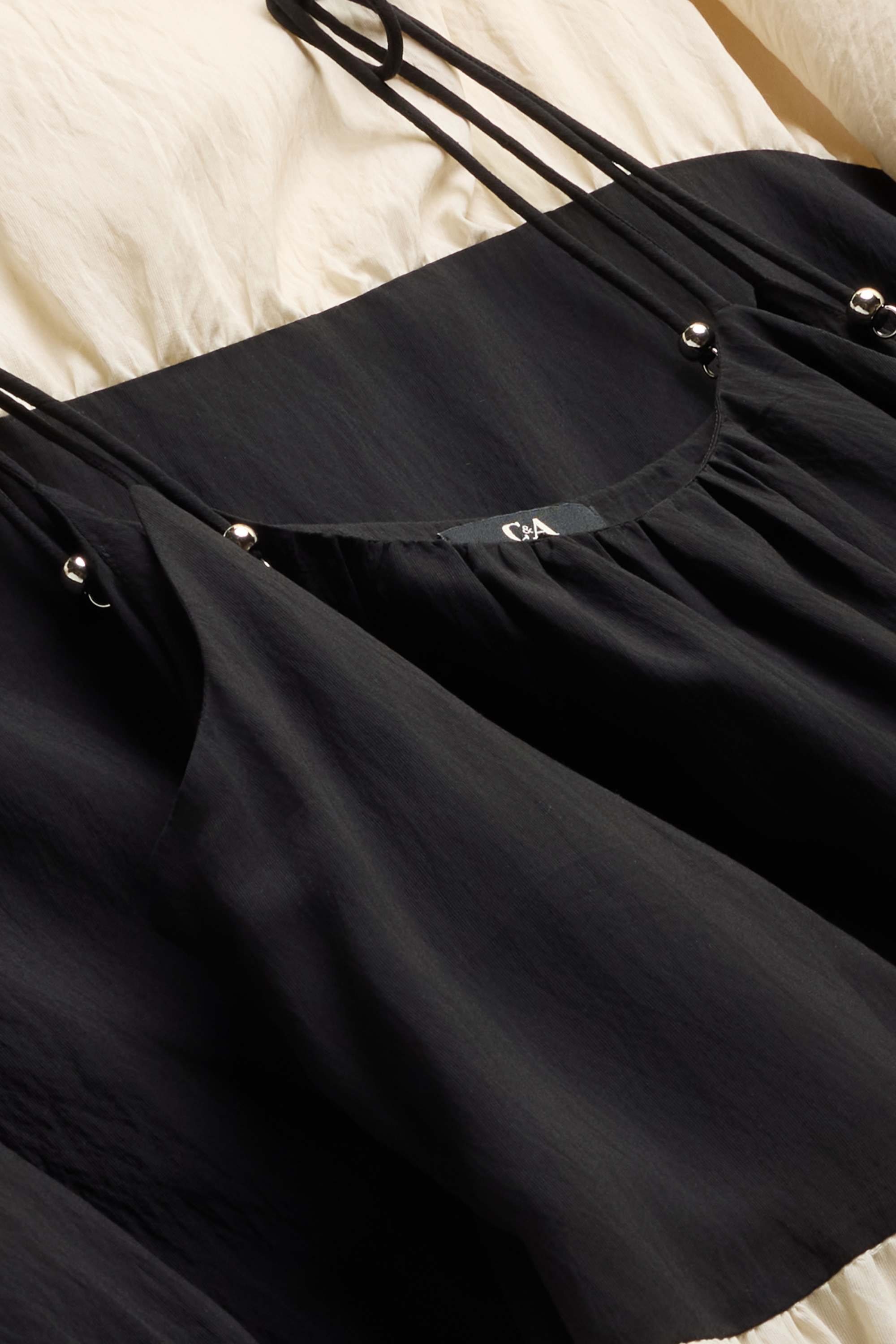 A-line dress - striped black / white