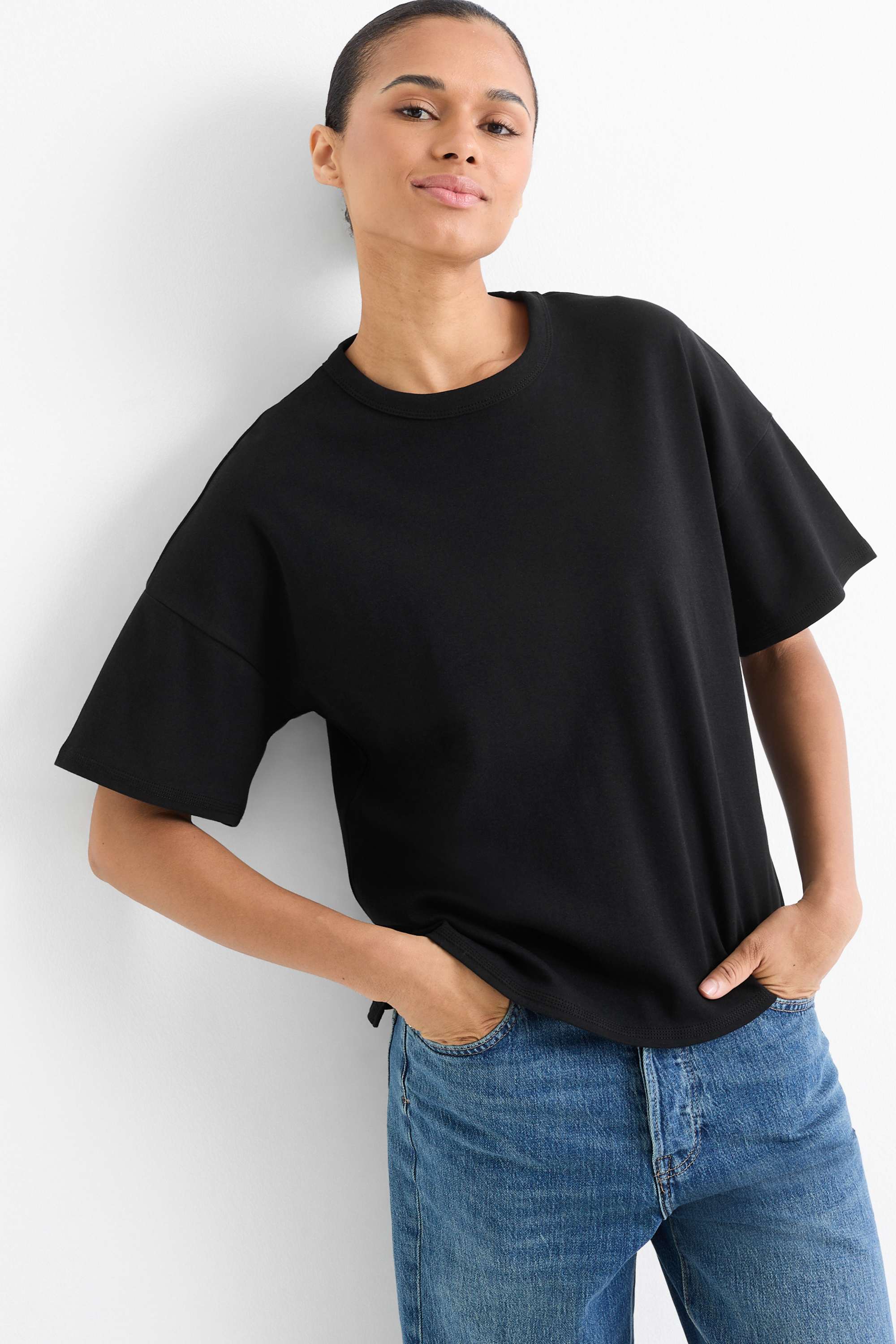 T-shirt - oversized black