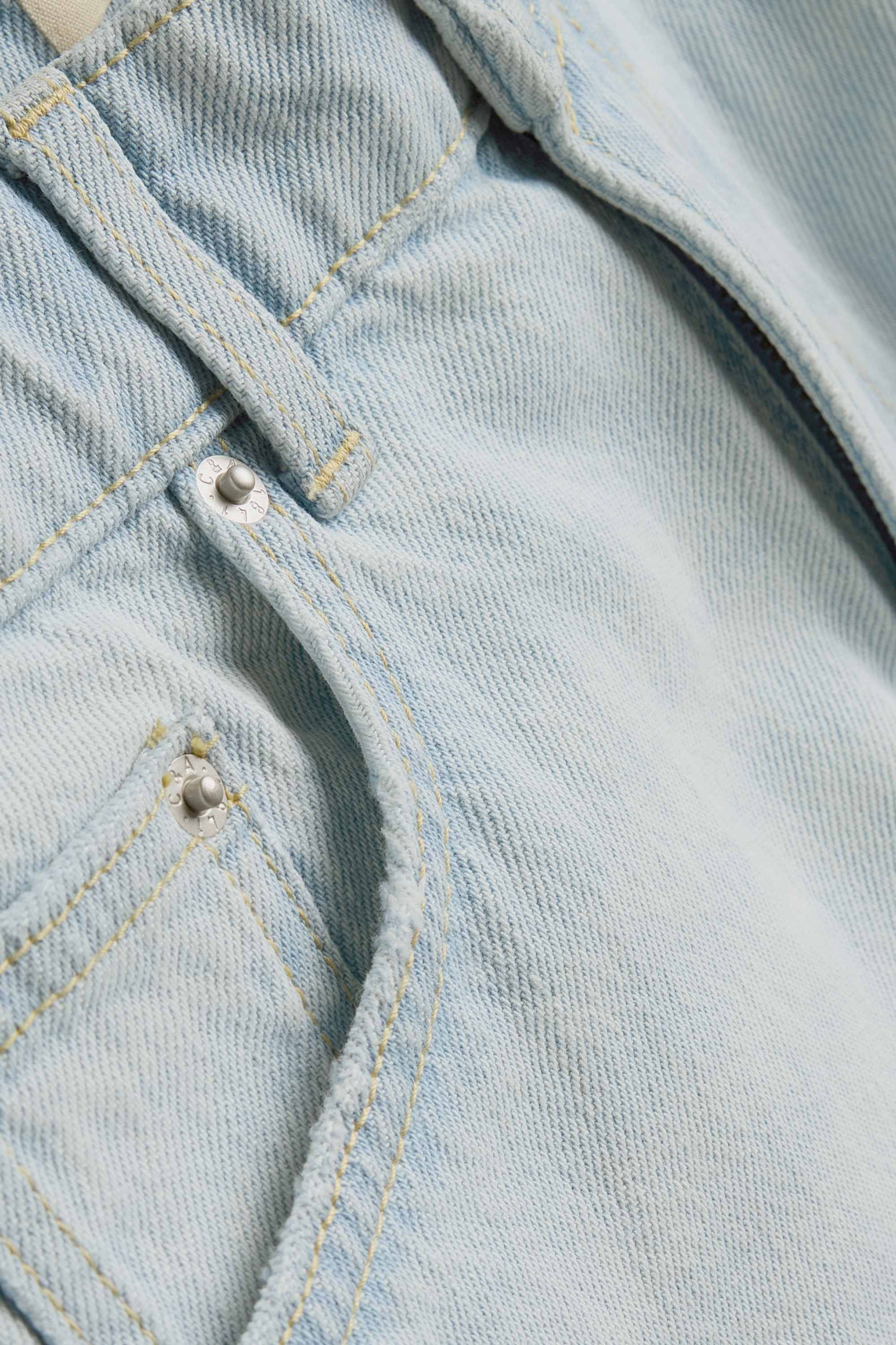 Mom shorts - mid-rise waist denim-light blue