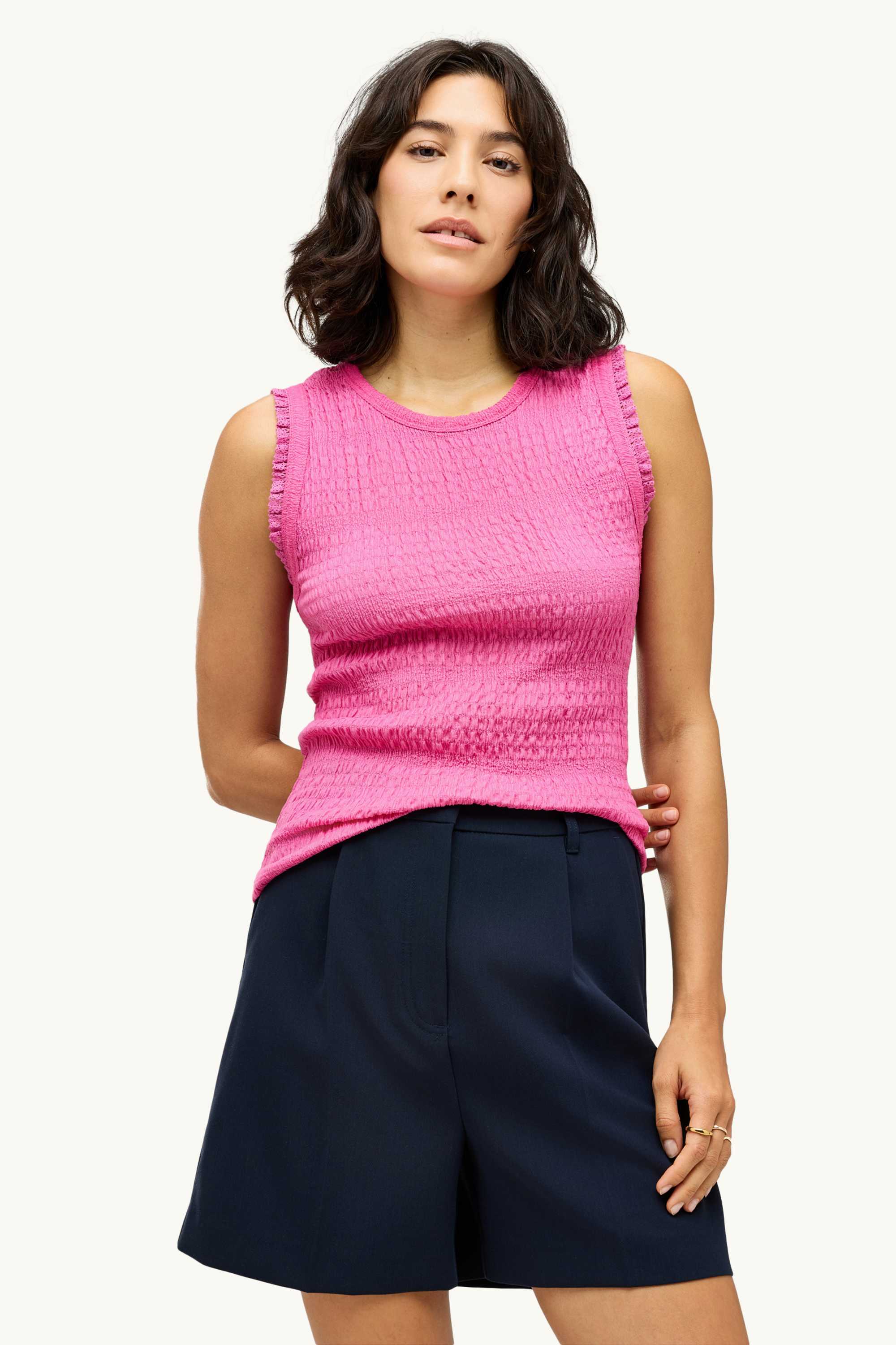 Top pink