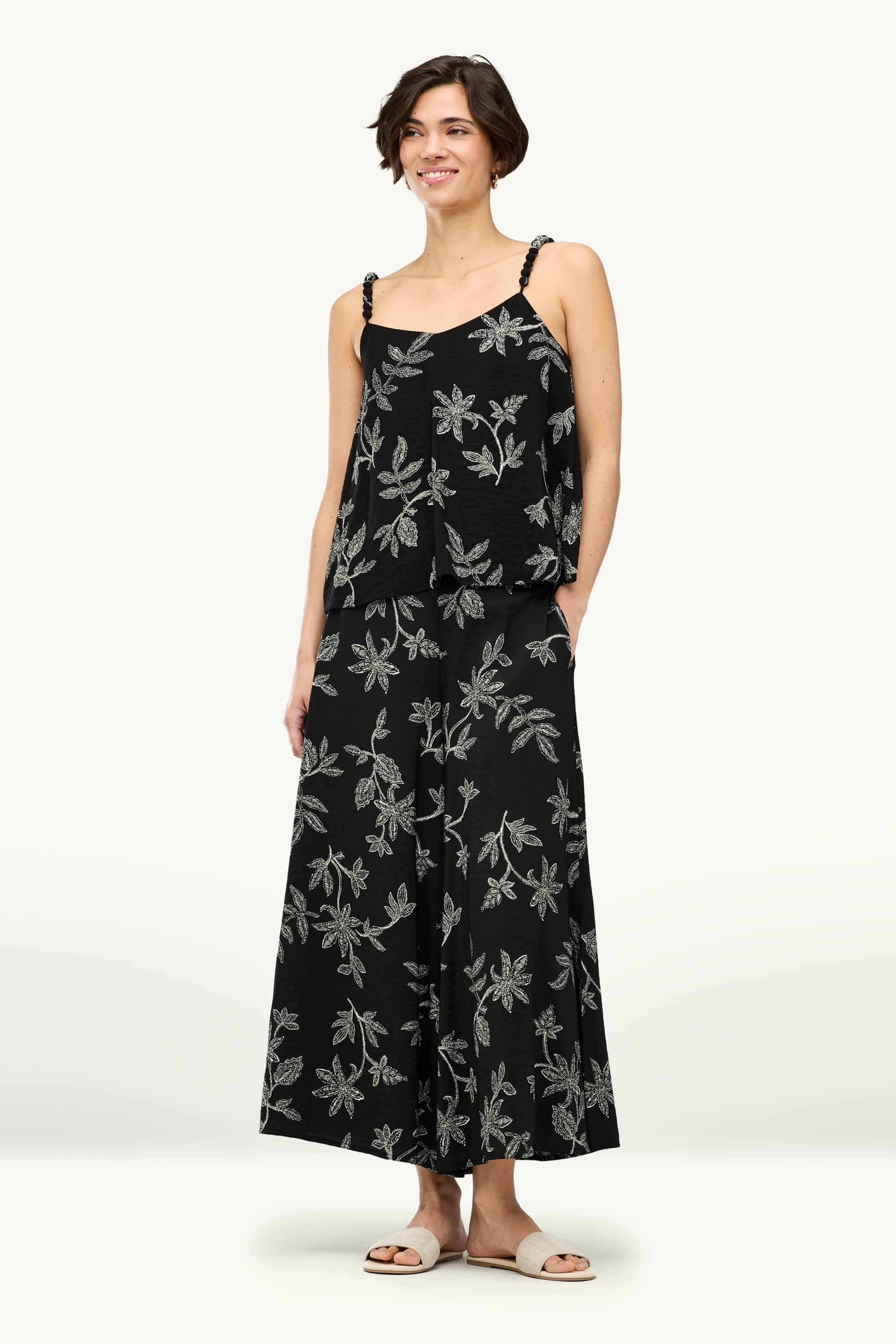 Blouse top - floral black