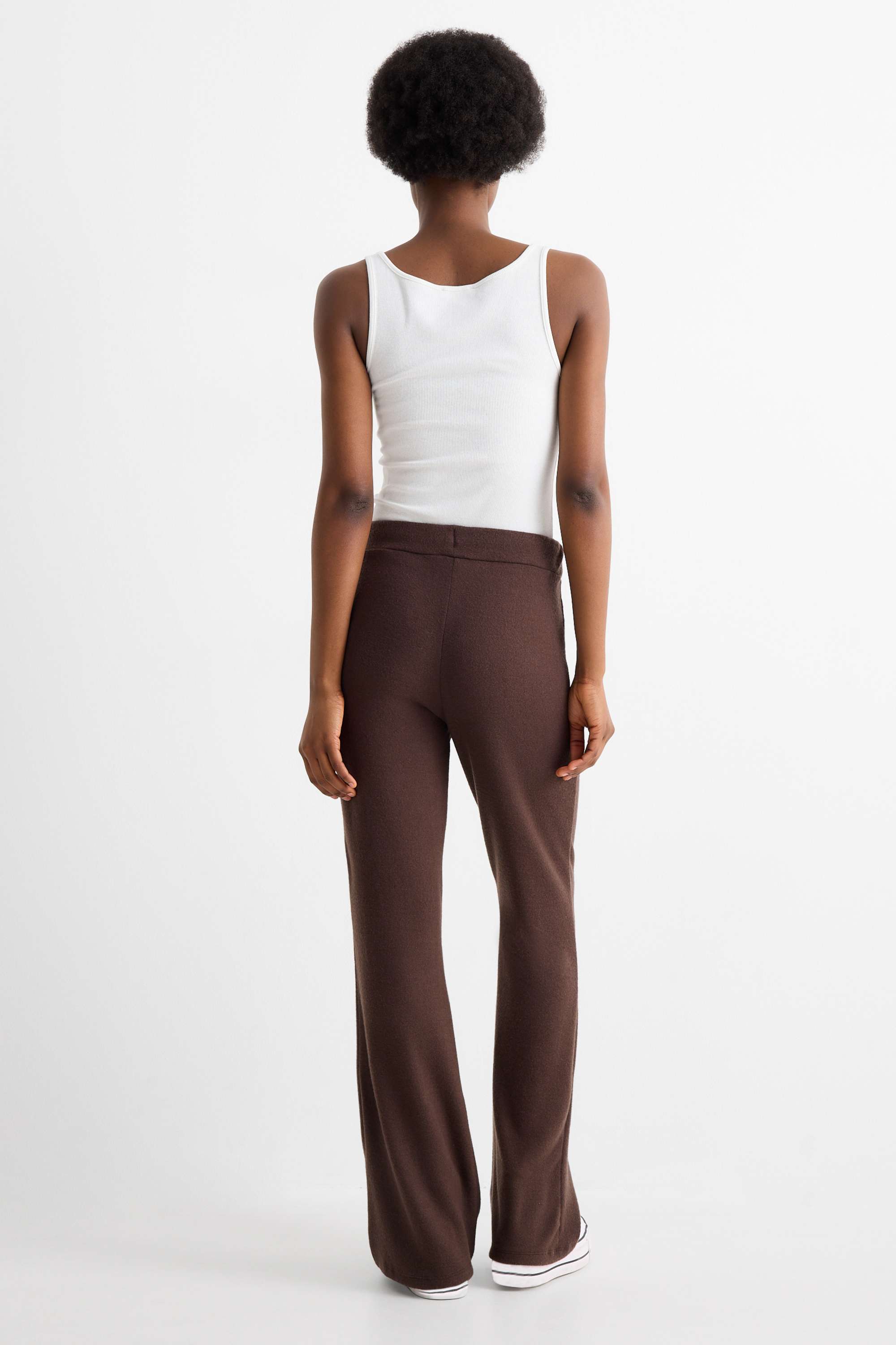 Knitted joggers dark brown