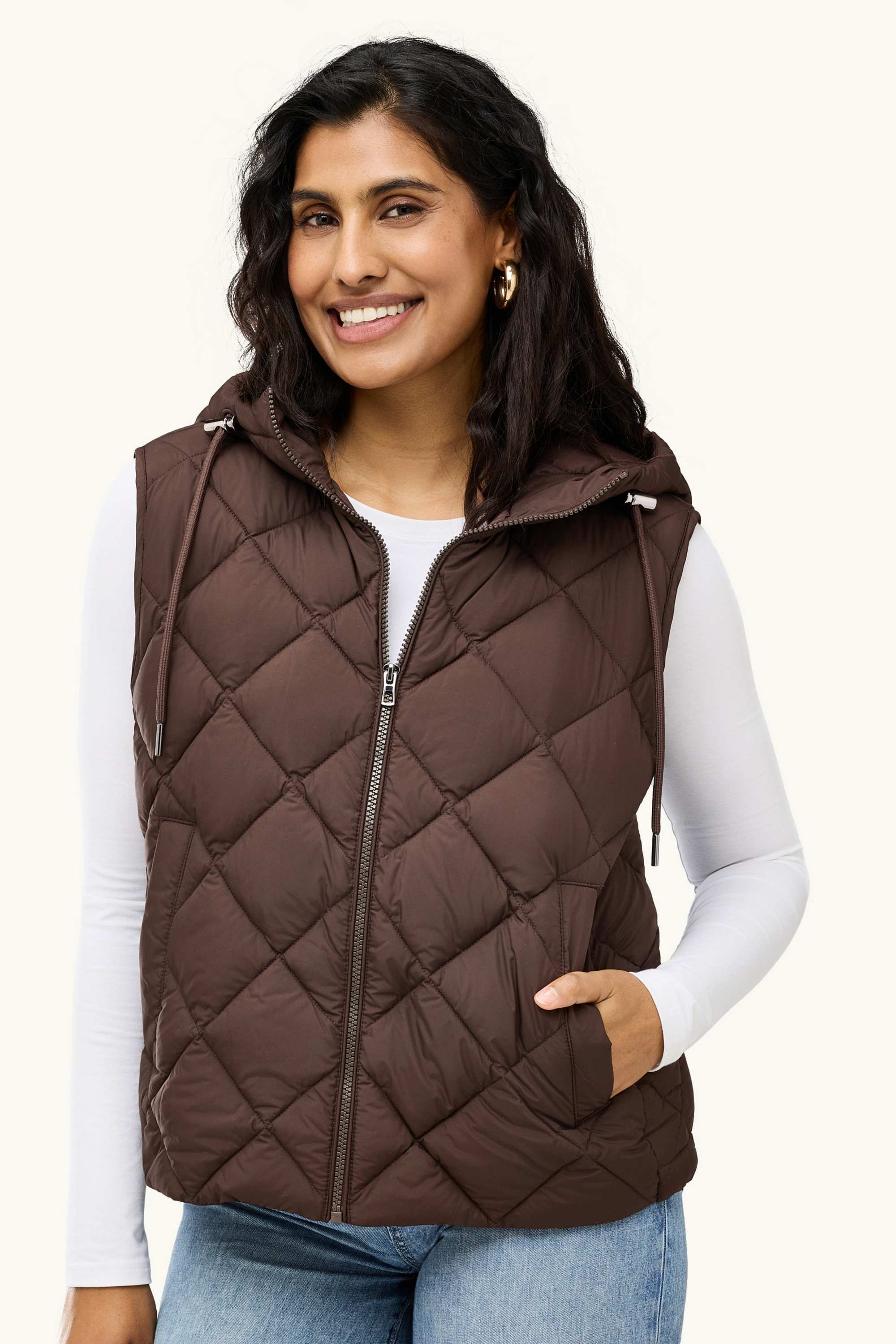 Quilted gilet with hood - water-repellent dark brown