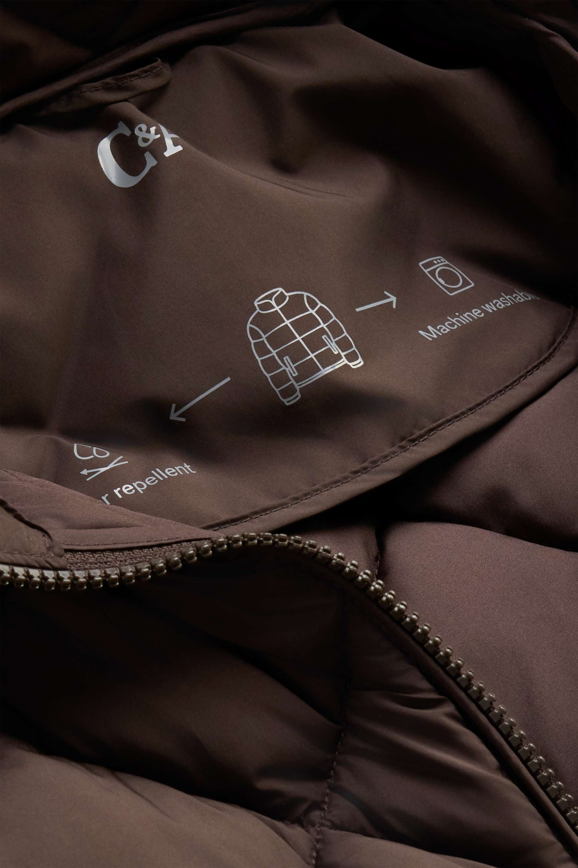 Quilted gilet with hood - water-repellent dark brown