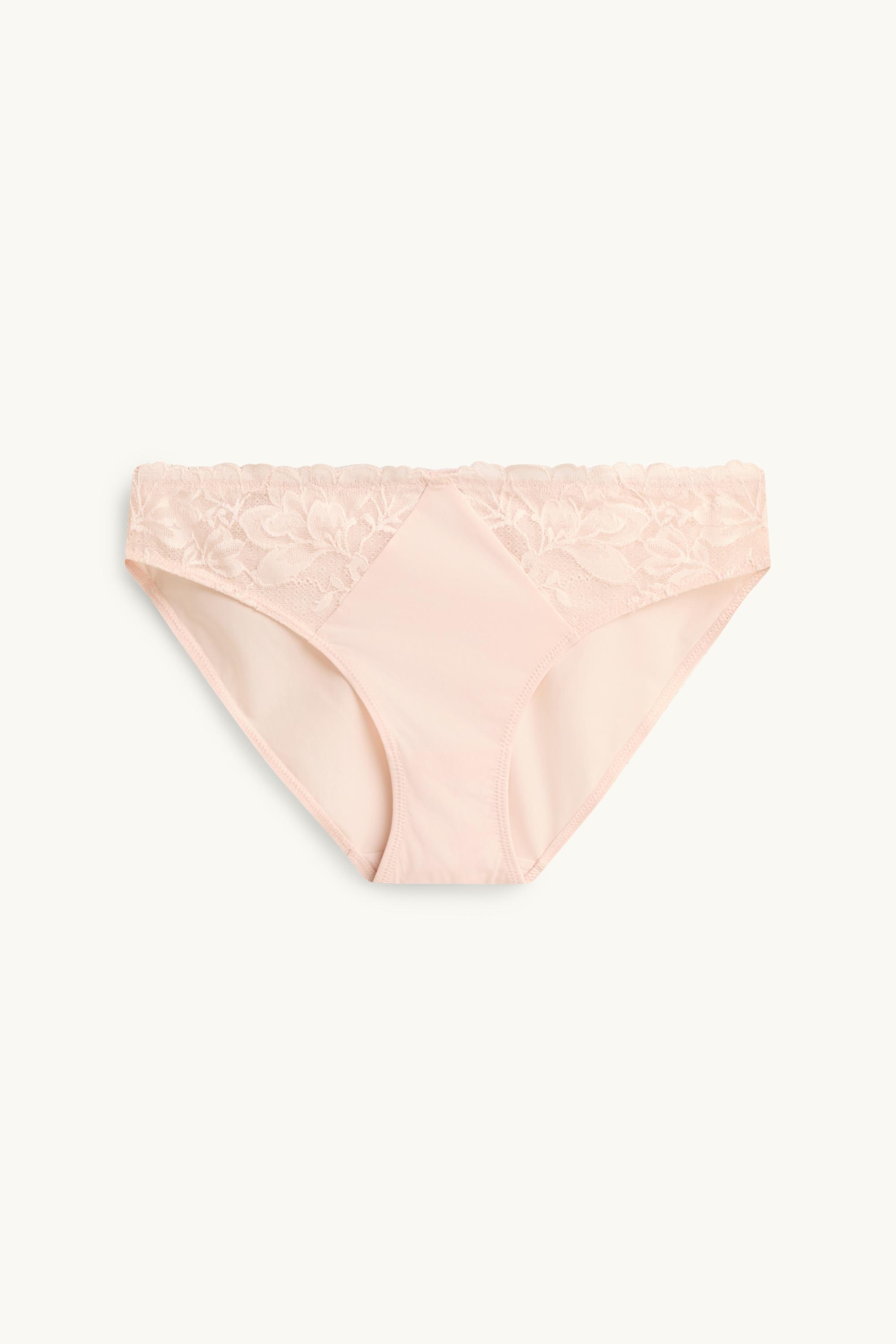 Knickers rose