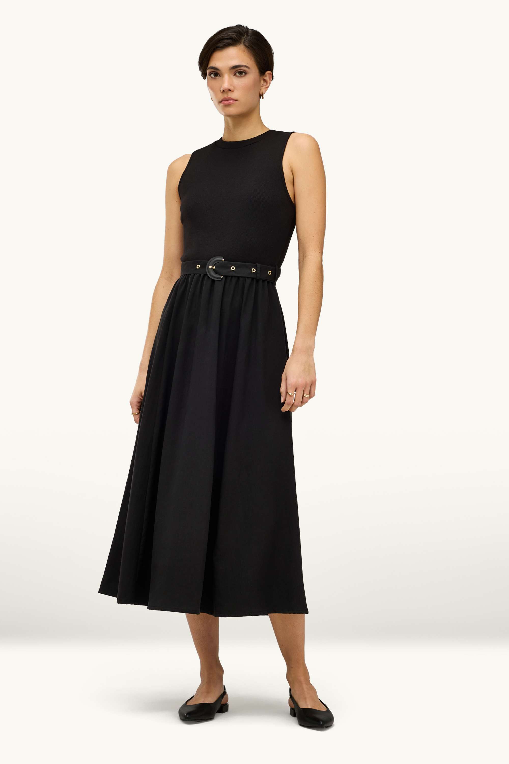 Fit & flare dress with belt black